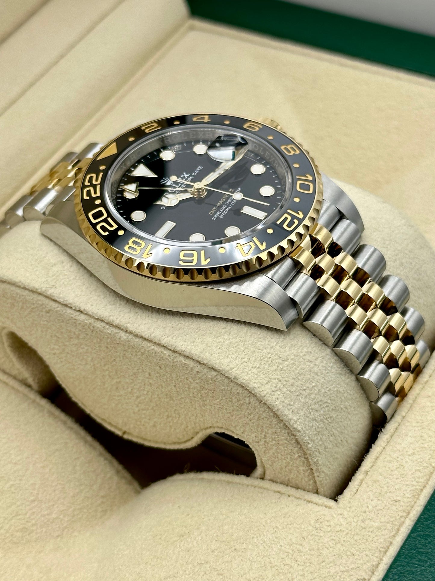 NEW 2023 Rolex GMT-Master II 40mm 126713GRNR Two-Tone Jubilee Black Dial - MyWatchLLC