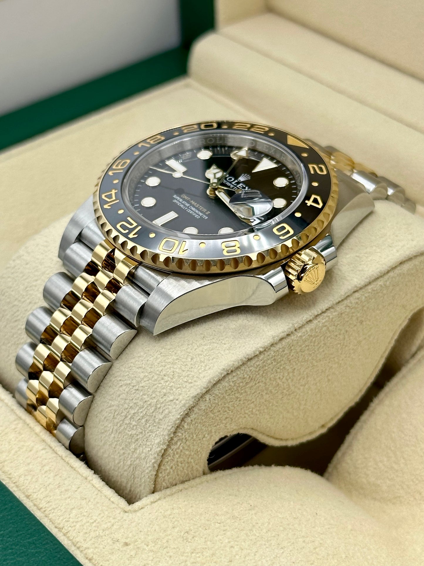 NEW 2023 Rolex GMT-Master II 40mm 126713GRNR Two-Tone Jubilee Black Dial - MyWatchLLC