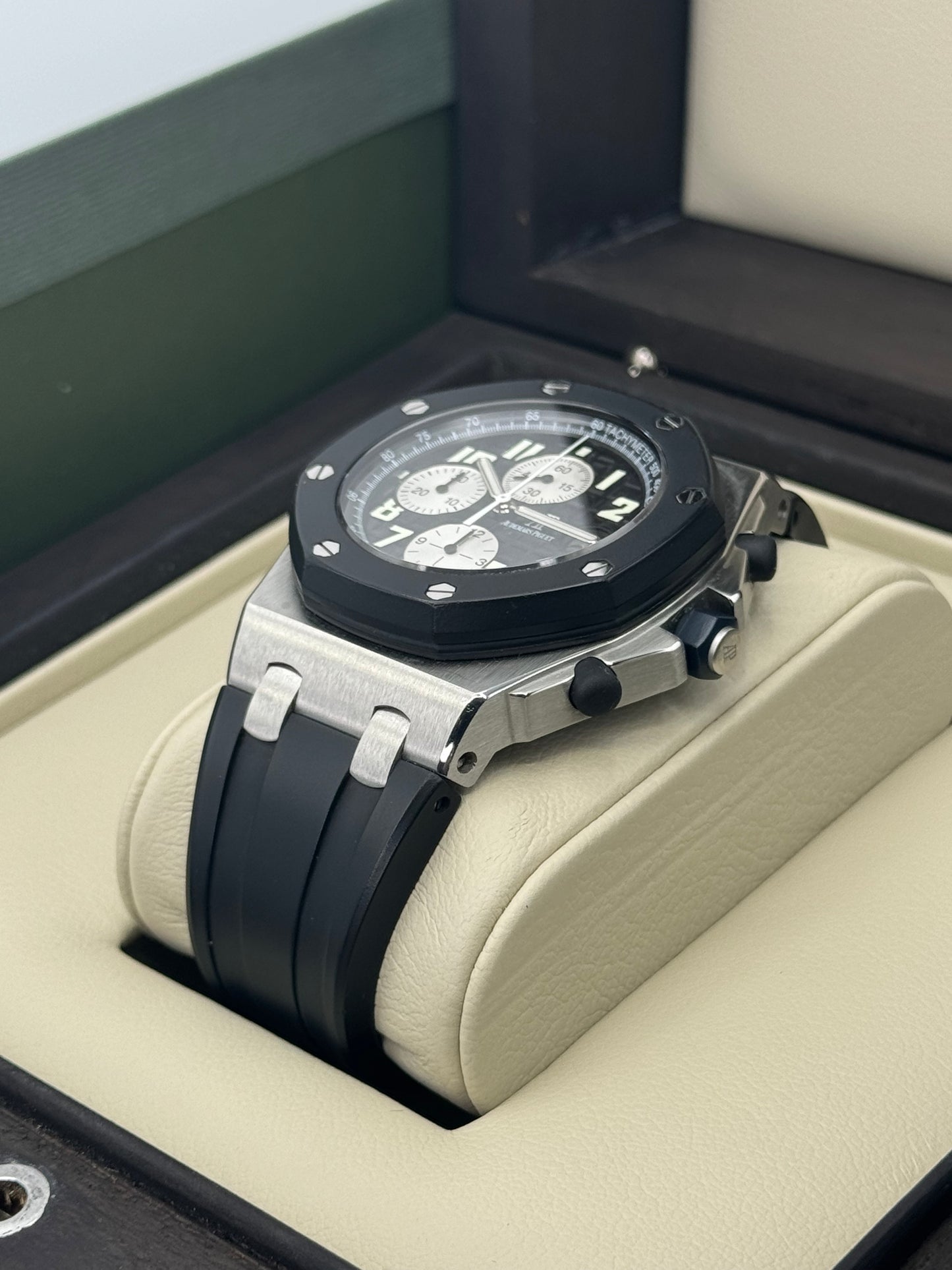 2006 Audemars Piguet  Royal Oak  42mm 25940SK Offshore Black Dial