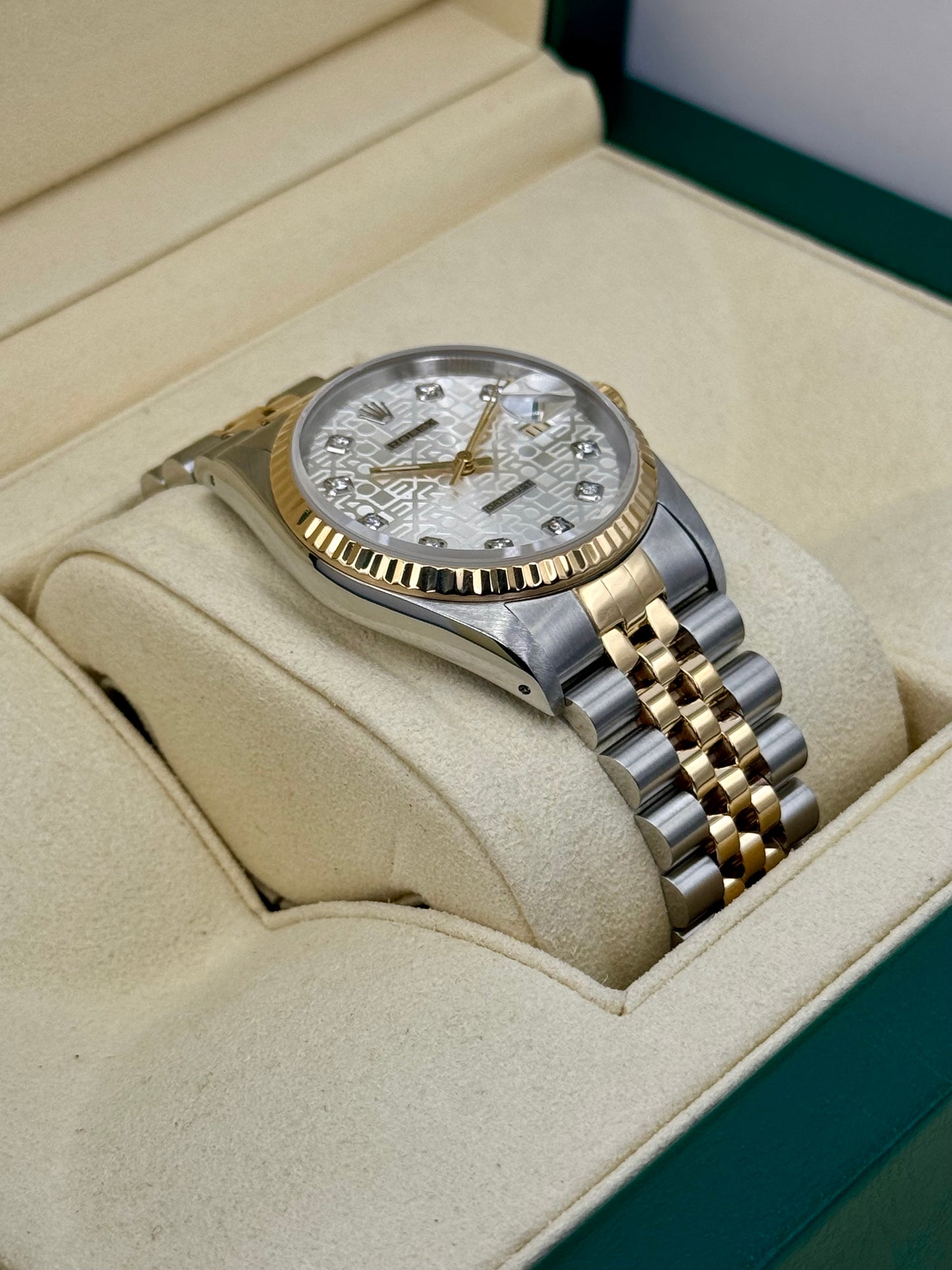 1992 Rolex Datejust 36mm 16233 Two-Tone 10 Diamond Anniversary Dial