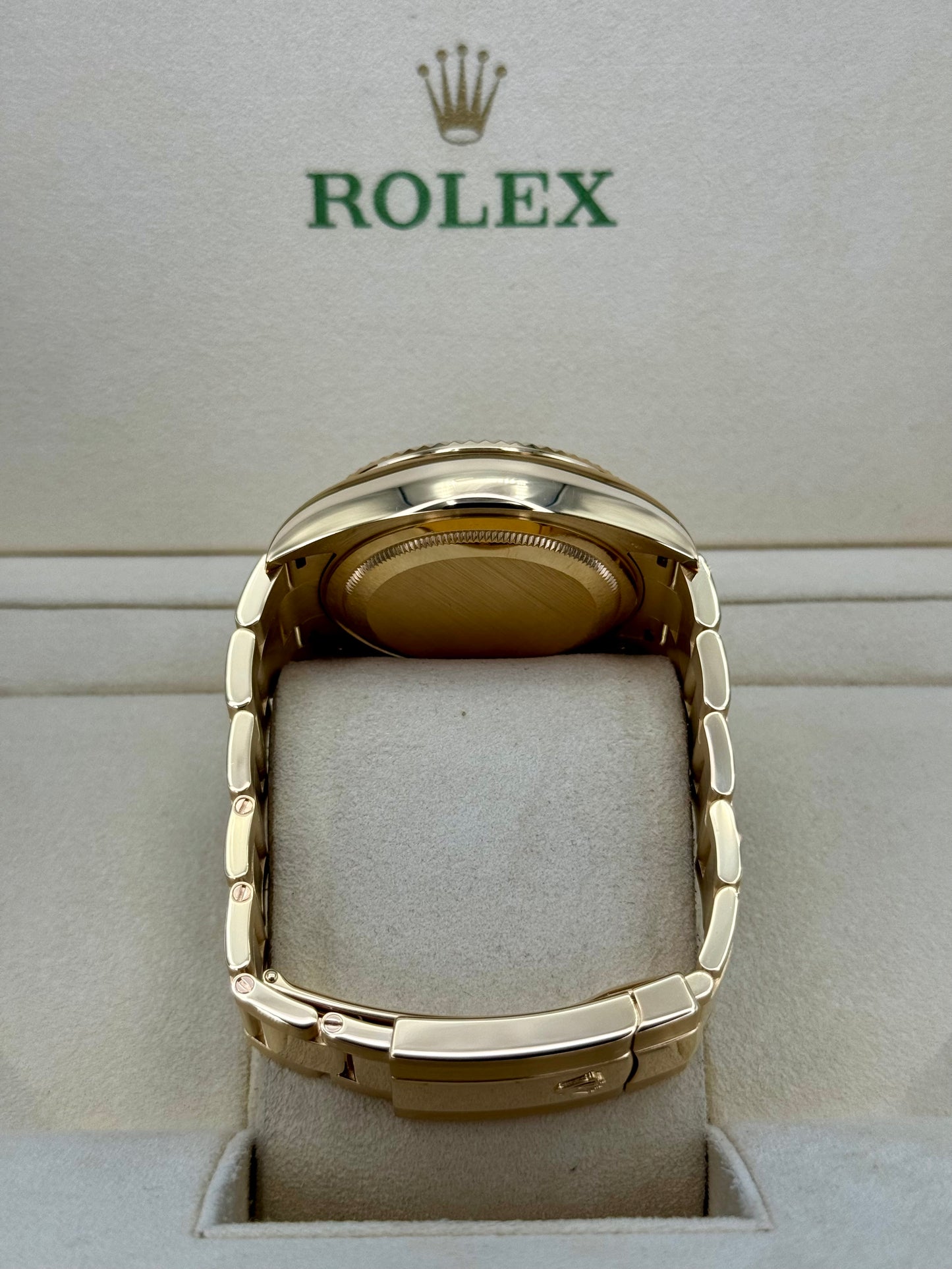 2019 Rolex Sky-Dweller 42mm 326938 Yellow Gold Oyster Champagne Dial