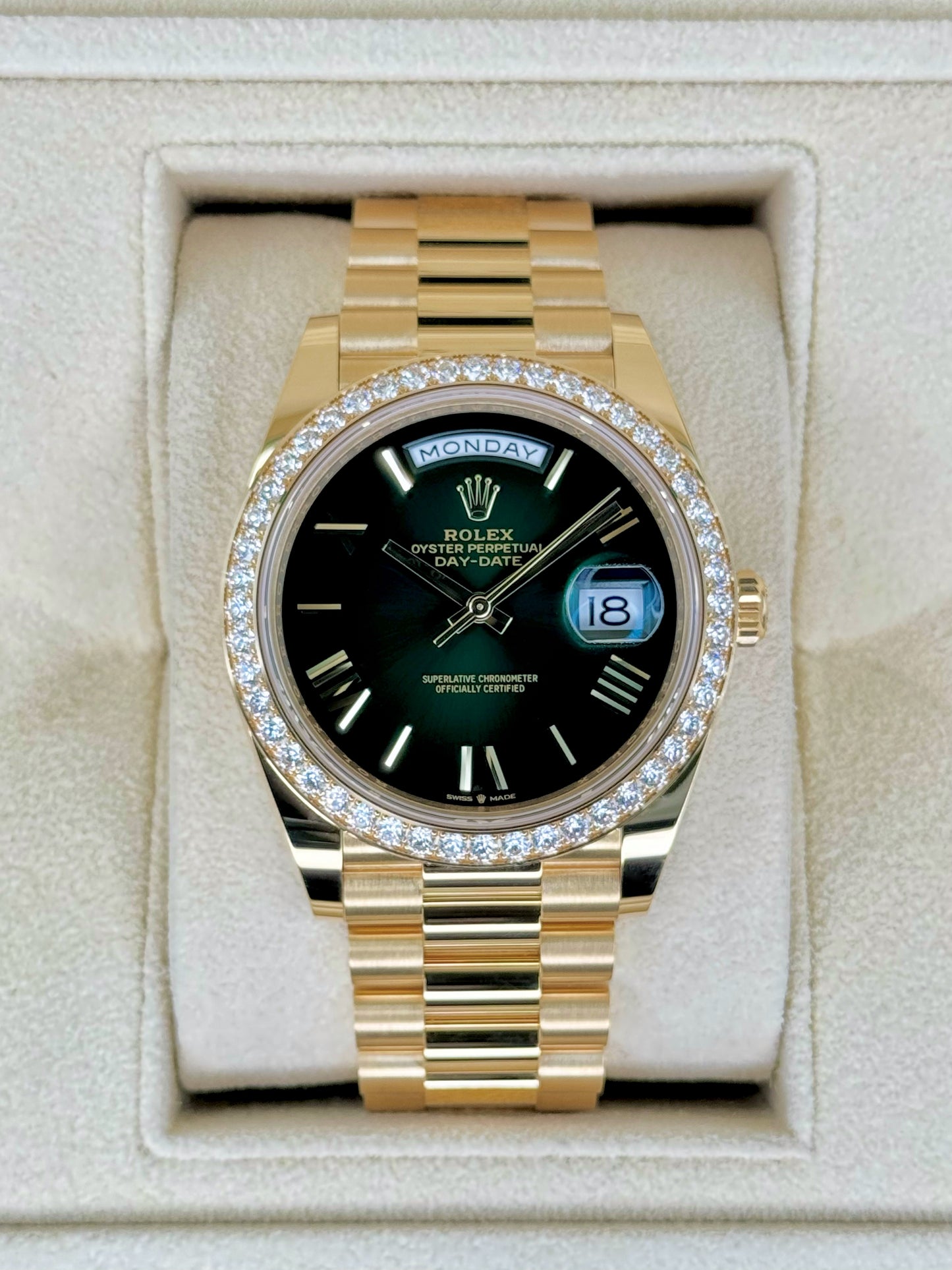 New 2024 Rolex Day-Date 40mm 228348RBR Presidential Green Dial