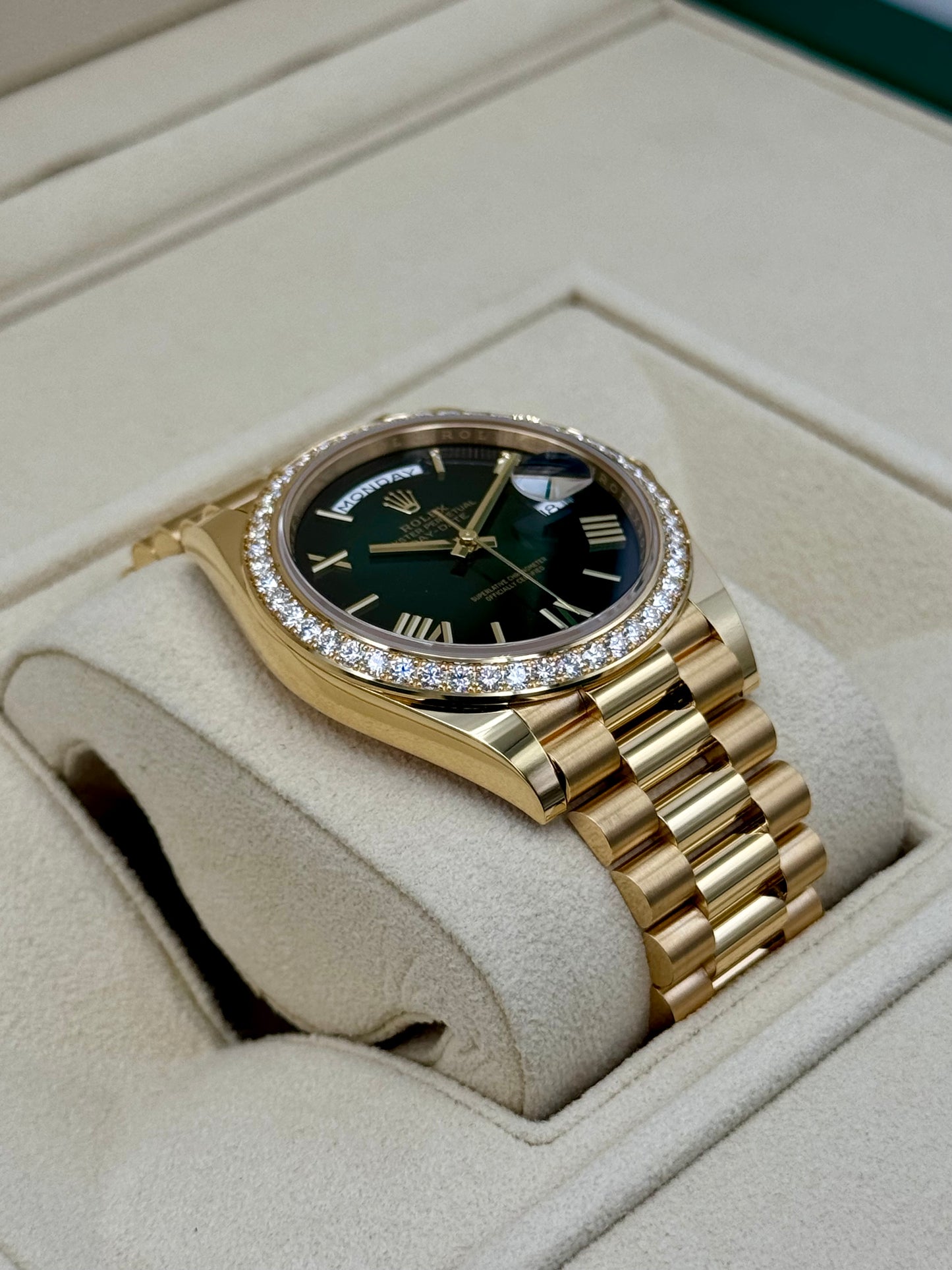 New 2024 Rolex Day-Date 40mm 228348RBR Presidential Green Dial