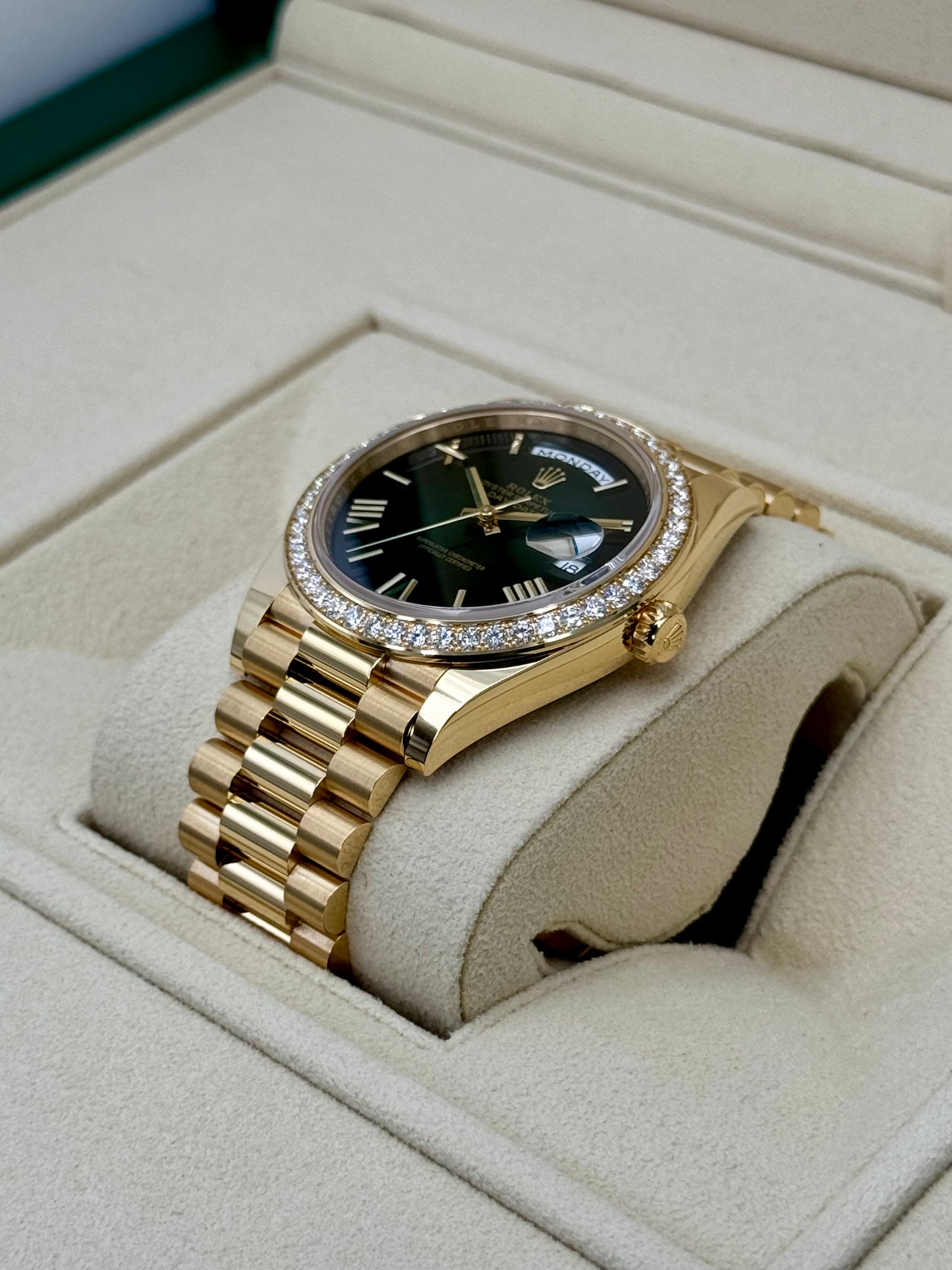 New 2024 Rolex Day-Date 40mm 228348RBR Presidential Green Dial