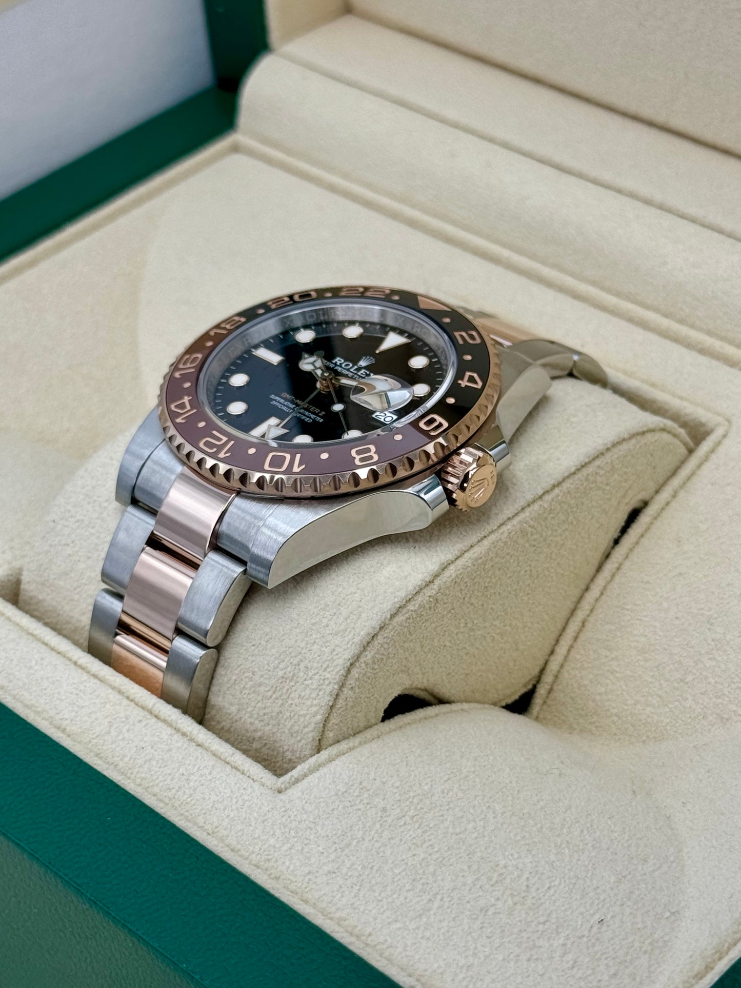 2022 Rolex GMT-Master II "Rootbeer" 40mm 126711CHNR Tow-Tone