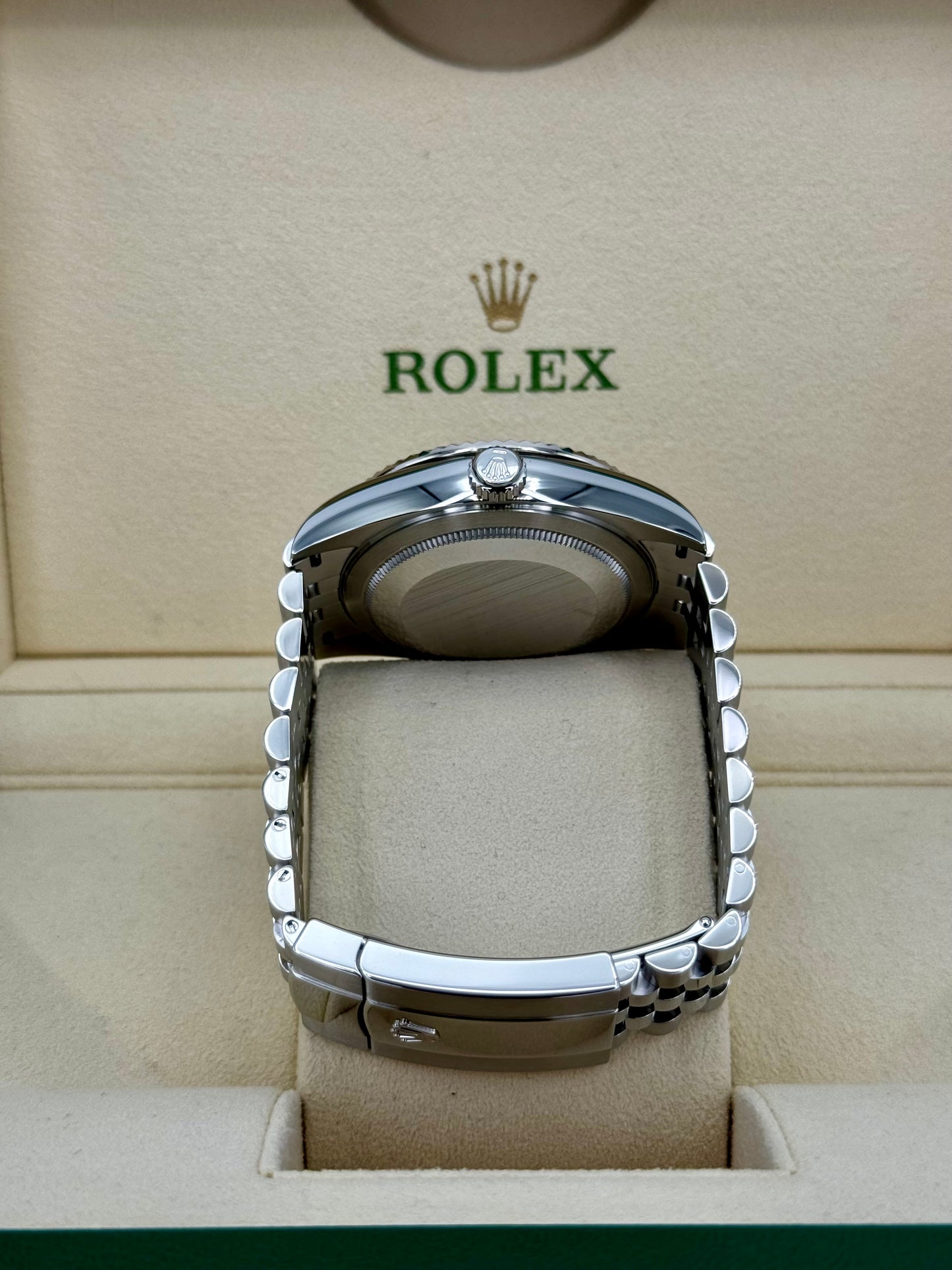 2022 Rolex Sky-Dweller 42mm 326934 Stainless Steel Jubilee White Dial