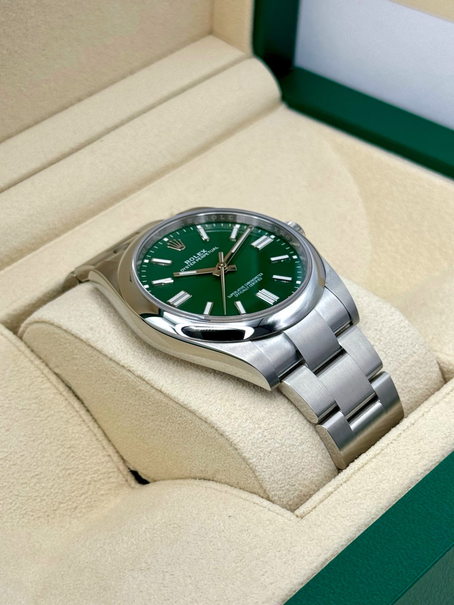 NEW 2024 Rolex Oyster Perpetual 41mm 124300 Green Dial - MyWatchLLC