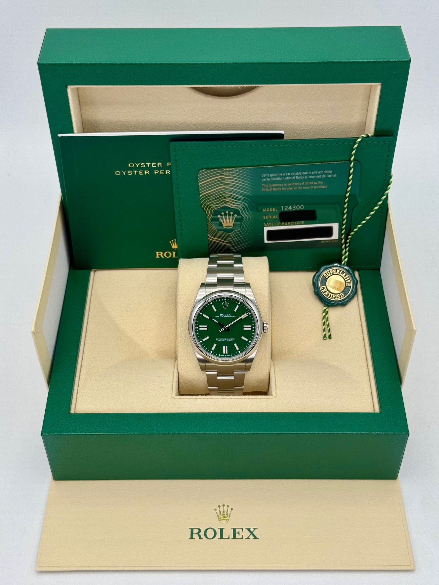 2023 Rolex Oyster Perpetual 41mm 124300 Green Dial