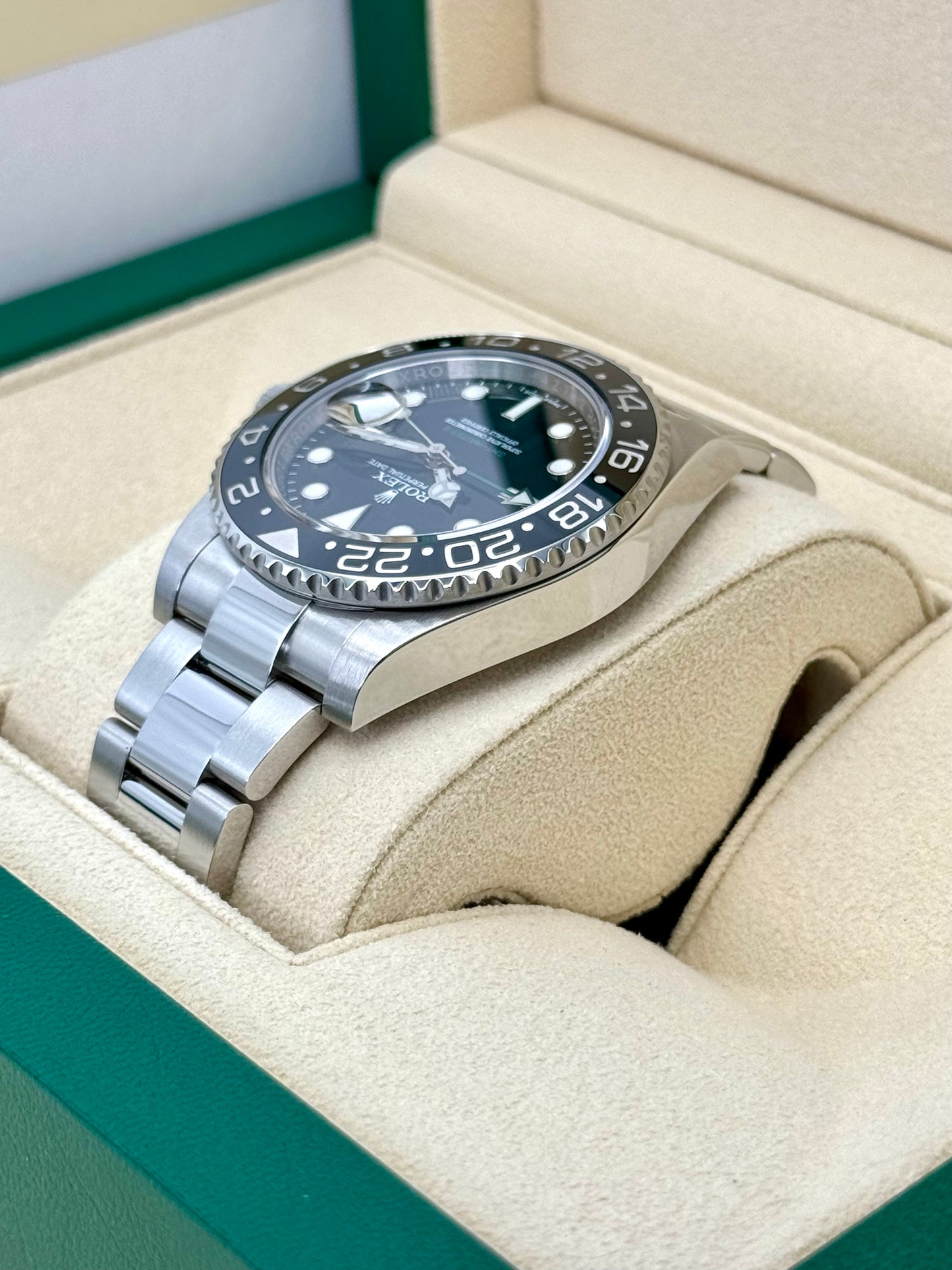 2015 Rolex GMT-Master II 40mm 116710LN Stainless Steel Black Dial - MyWatchLLC