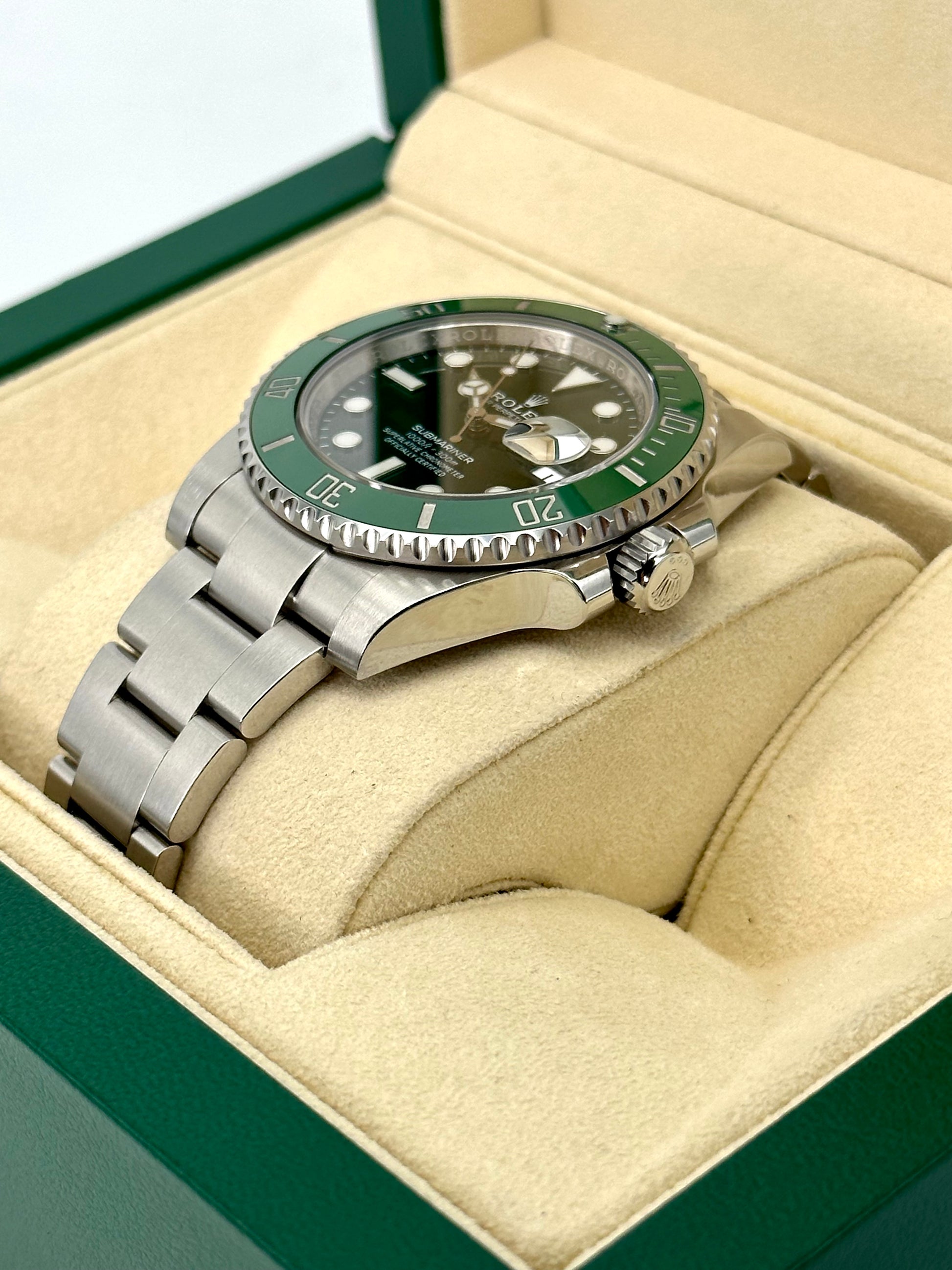 2016 Rolex Submariner Date "Hulk" 40mm 116610LV Stainless Steel Green Dial - MyWatchLLC