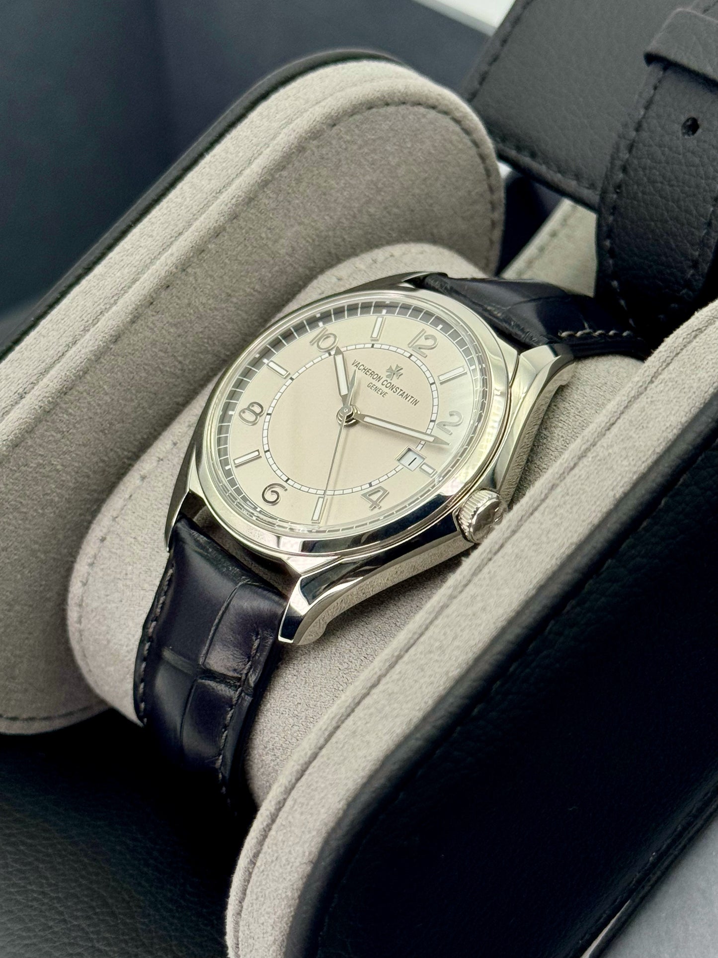 2025 Vacheron Constantin Fiftysix 40mm 4600E Stainless Steel Grey Dial