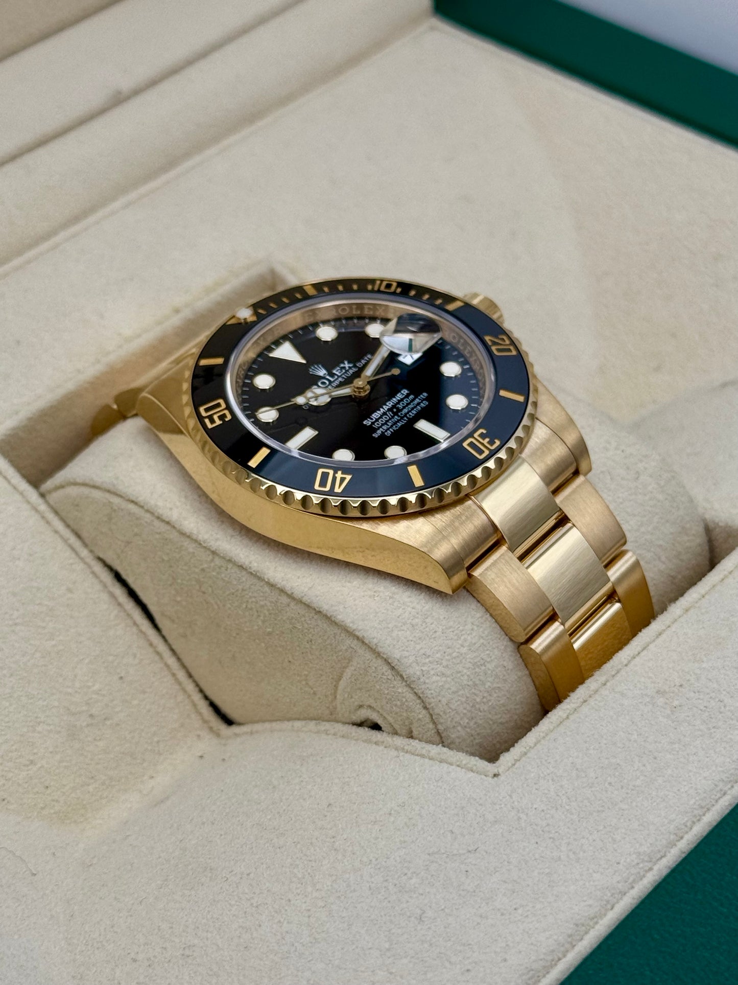 2022 Rolex Submariner 41mm 126618LN Yellow Gold Black Dial