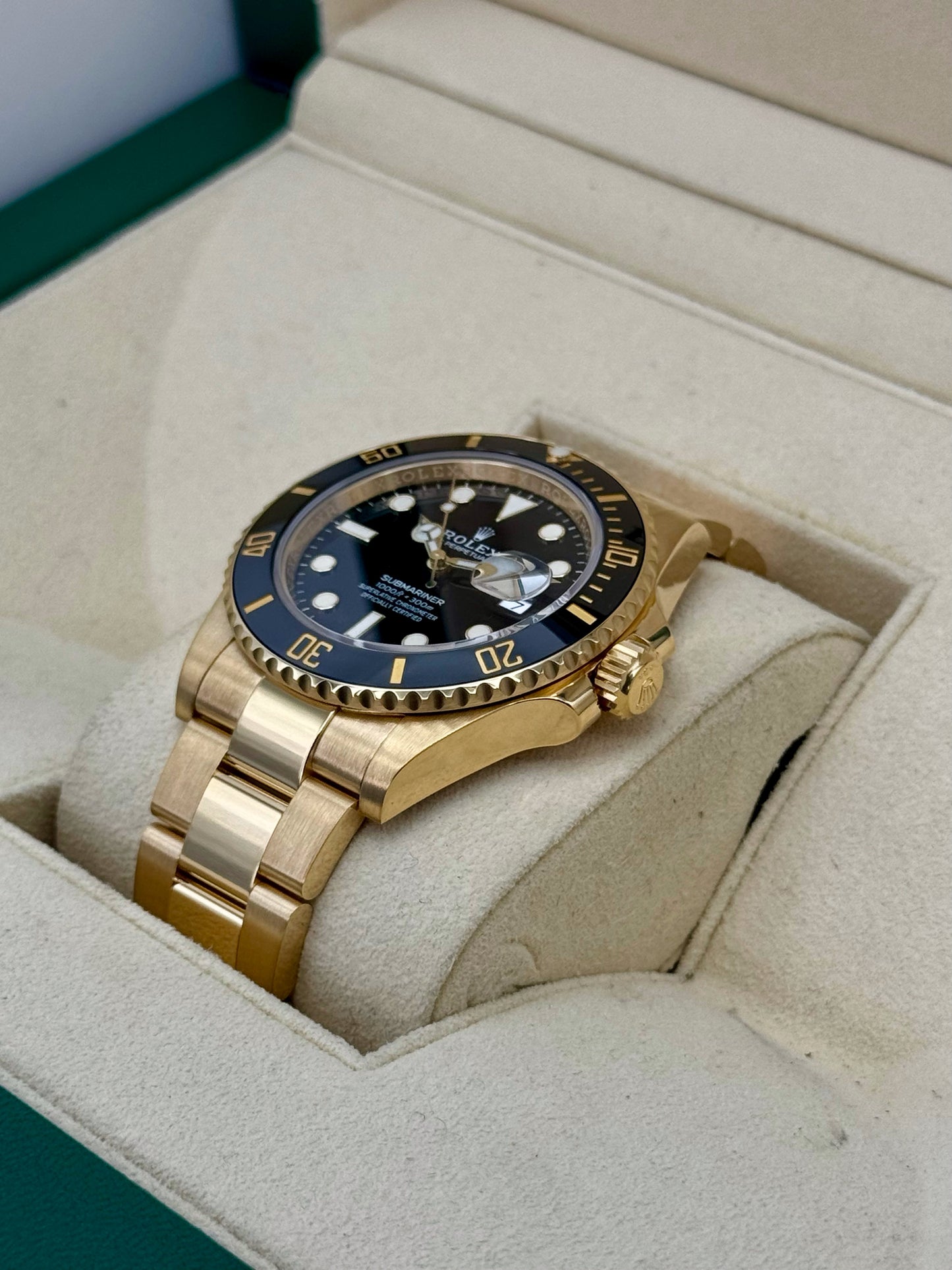 2022 Rolex Submariner 41mm 126618LN Yellow Gold Black Dial