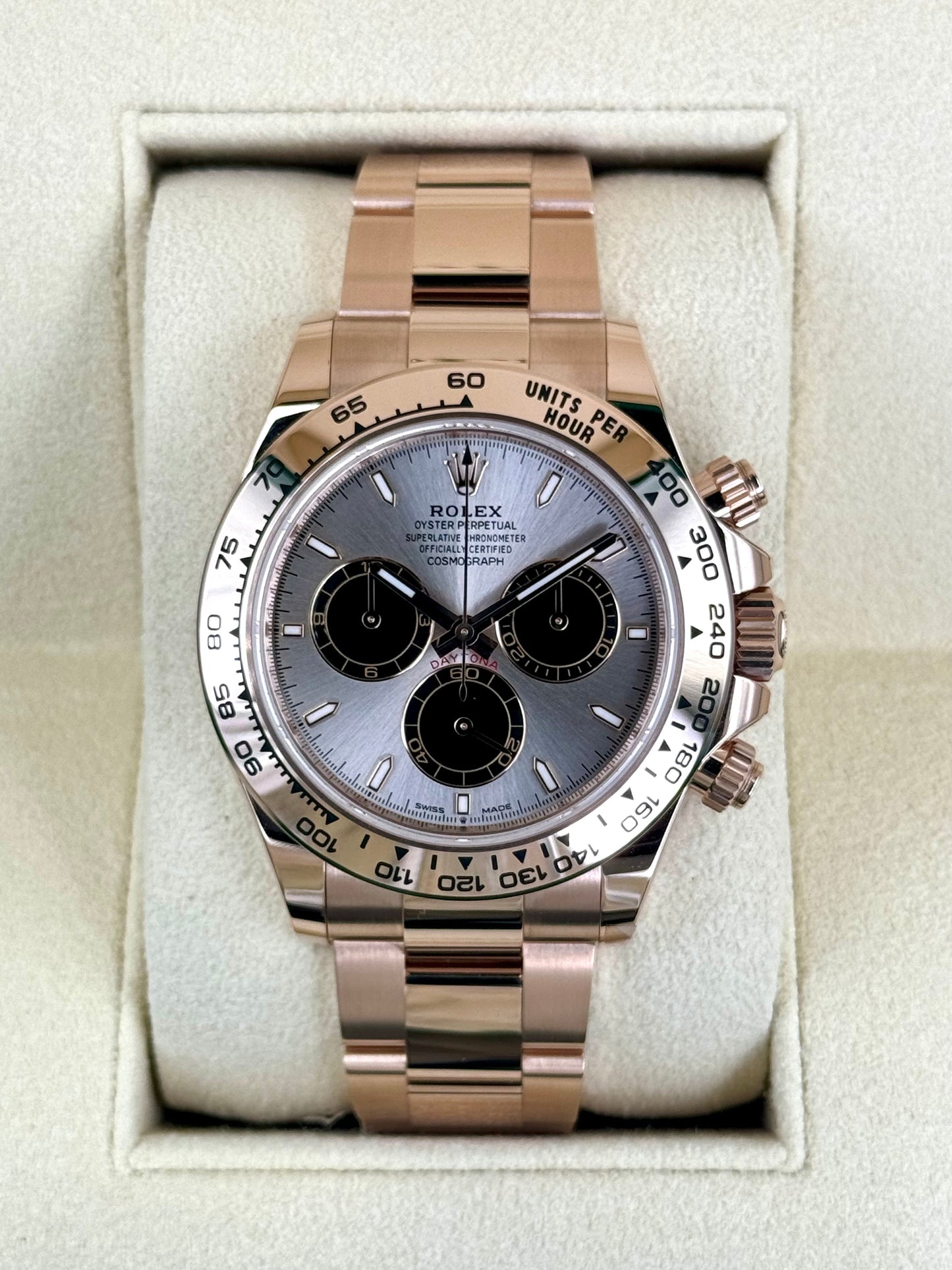 2024 Rolex Daytona 40mm 126505 Rose Gold Sundust Dial