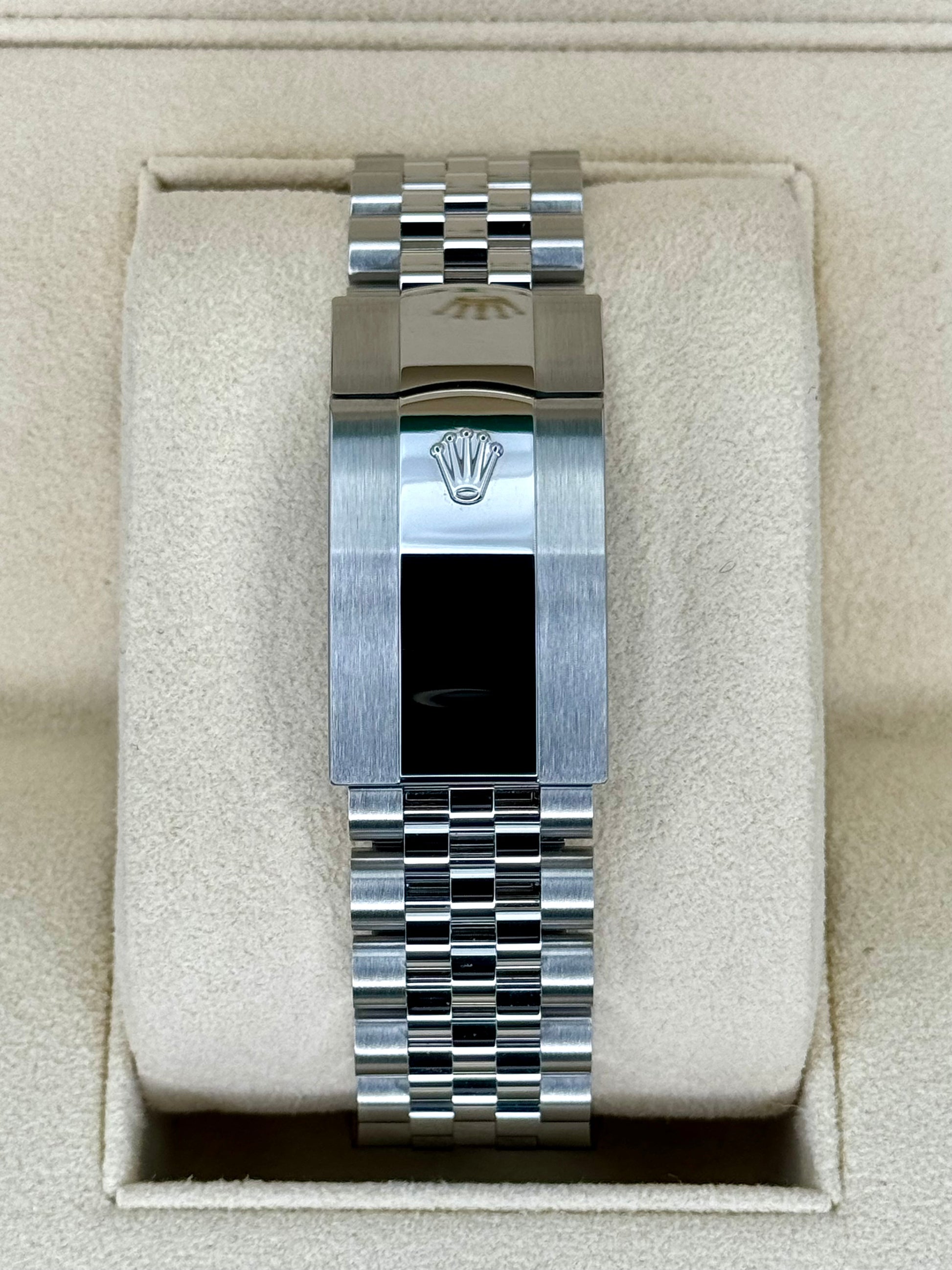 NEW 2023 Rolex Sky-Dweller 42mm 326934 Stainless Steel Jubilee Blue Dial - MyWatchLLC