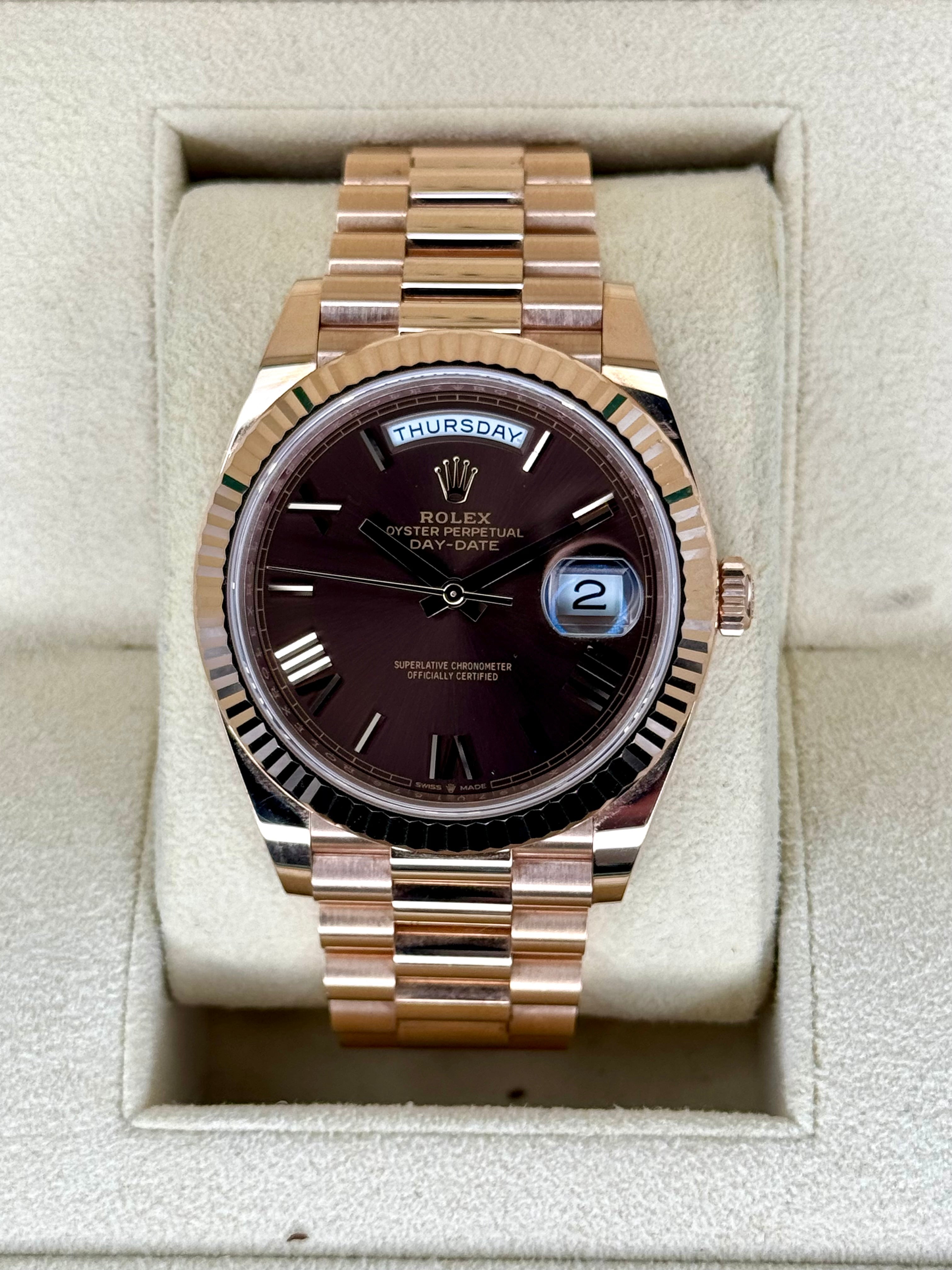 Rolex presidential rose hot sale gold chocolate face