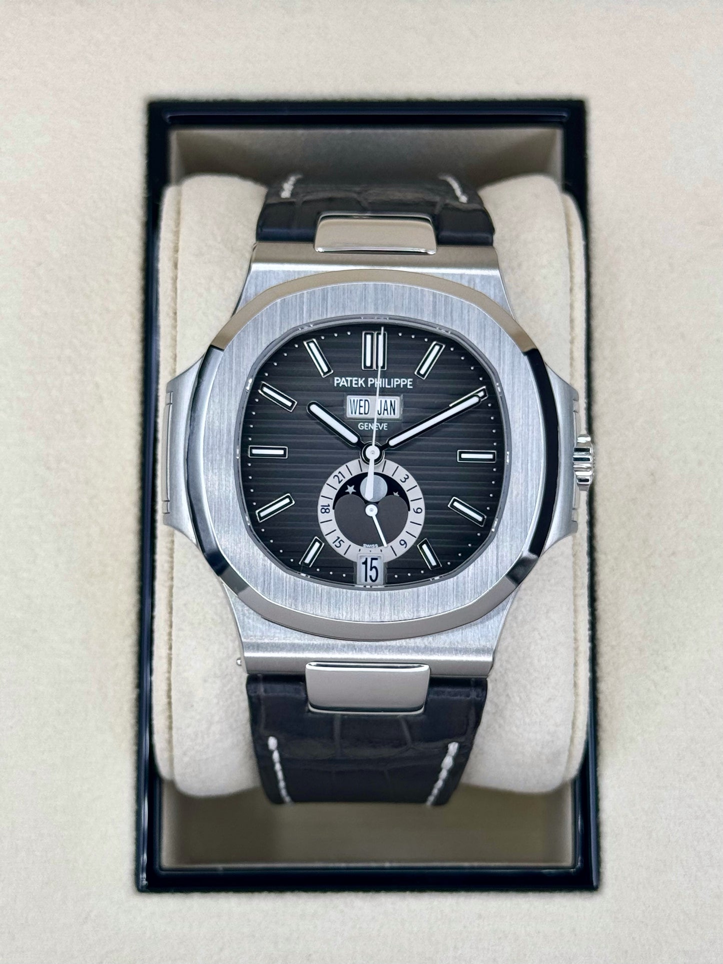 2021 Patek Philippe Nautilus 40.5mm 5726A Black Dial