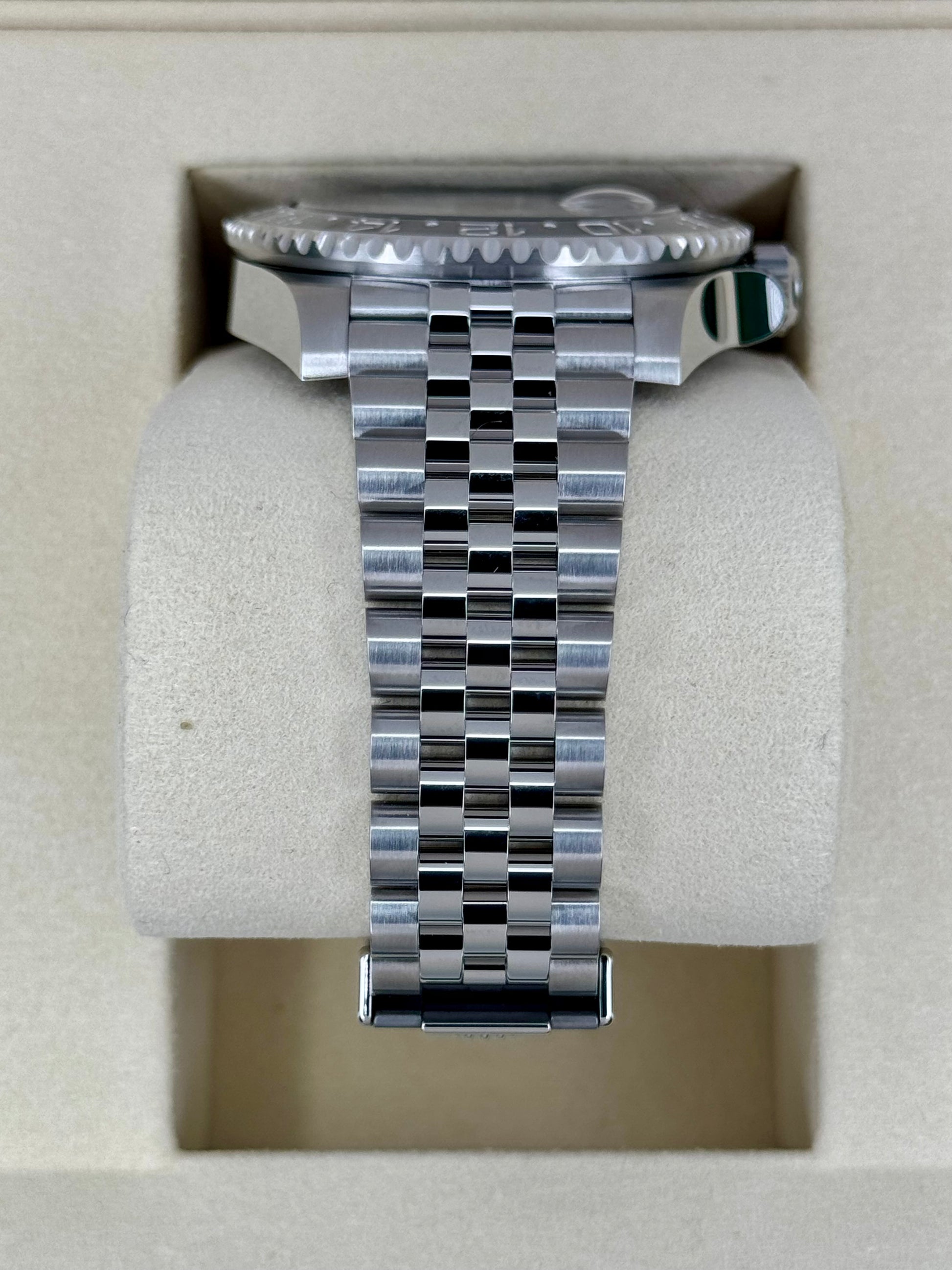 NEW 2025 Rolex GMT-Master II "Bruce Wayne" 40mm 126710GRNR Jubilee - MyWatchLLC
