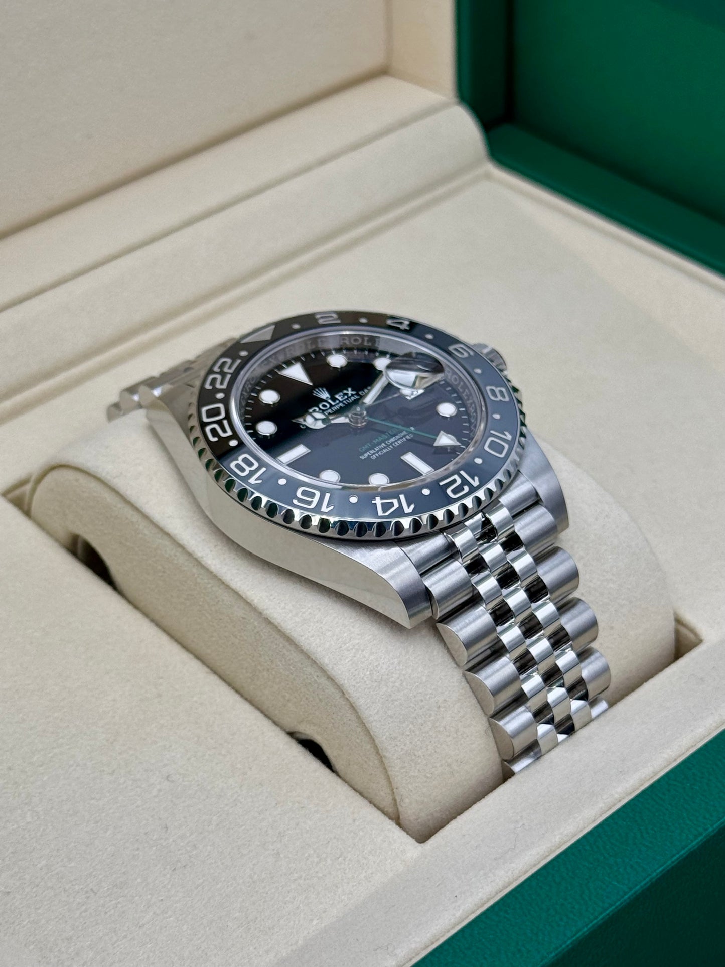 NEW 2025 Rolex GMT-Master II "Bruce Wayne" 40mm 126710GRNR Jubilee