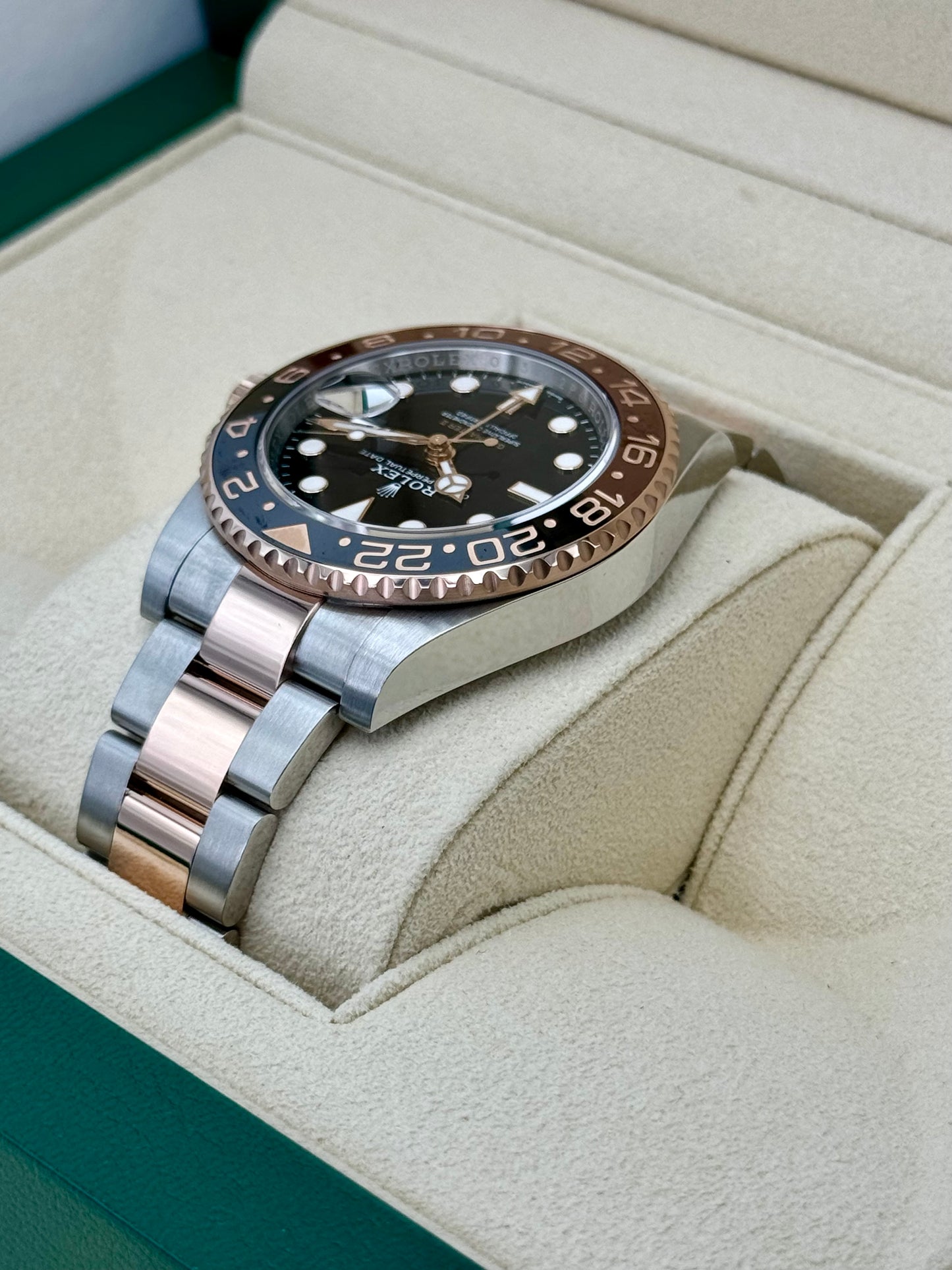 2024 Rolex GMT-Master II "Rootbeer" 40mm 126711CHNR Two-Tone