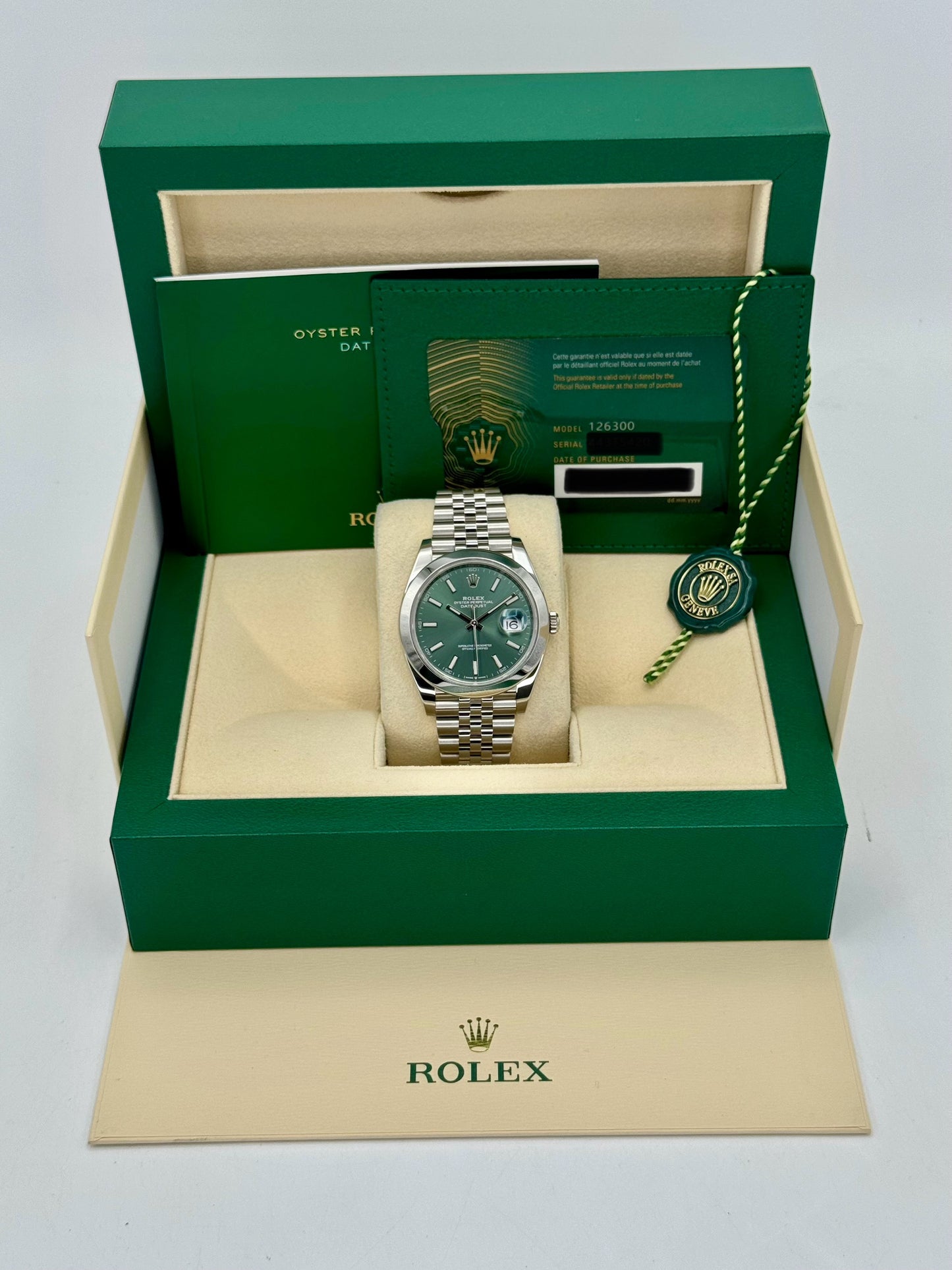 2024 Rolex Datejust 41mm 126300 Jubilee Green Dial