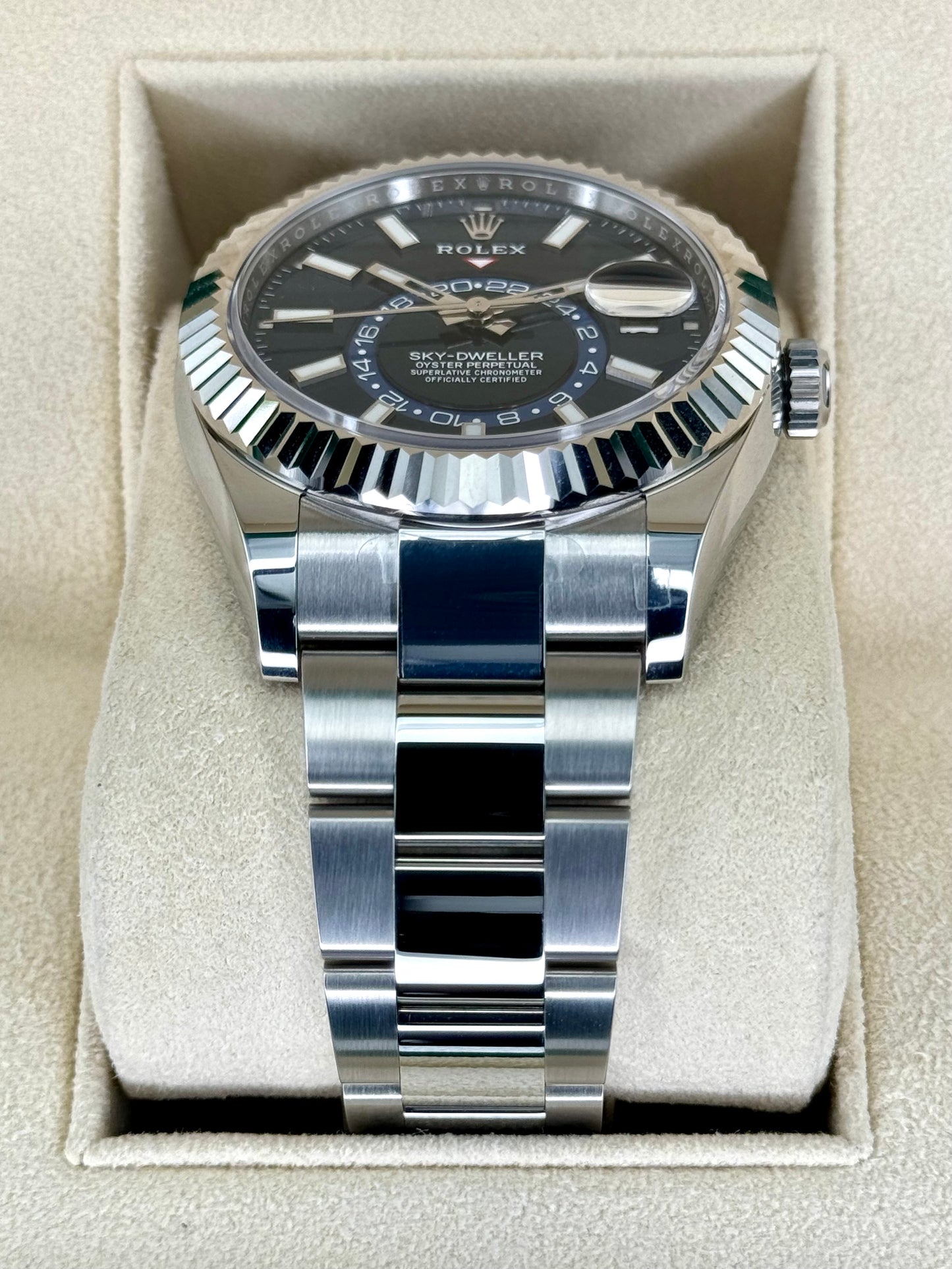 NEW 2022 Sky-Dweller 42mm 326934 Stainless Steel Oyster Blue Dial - MyWatchLLC