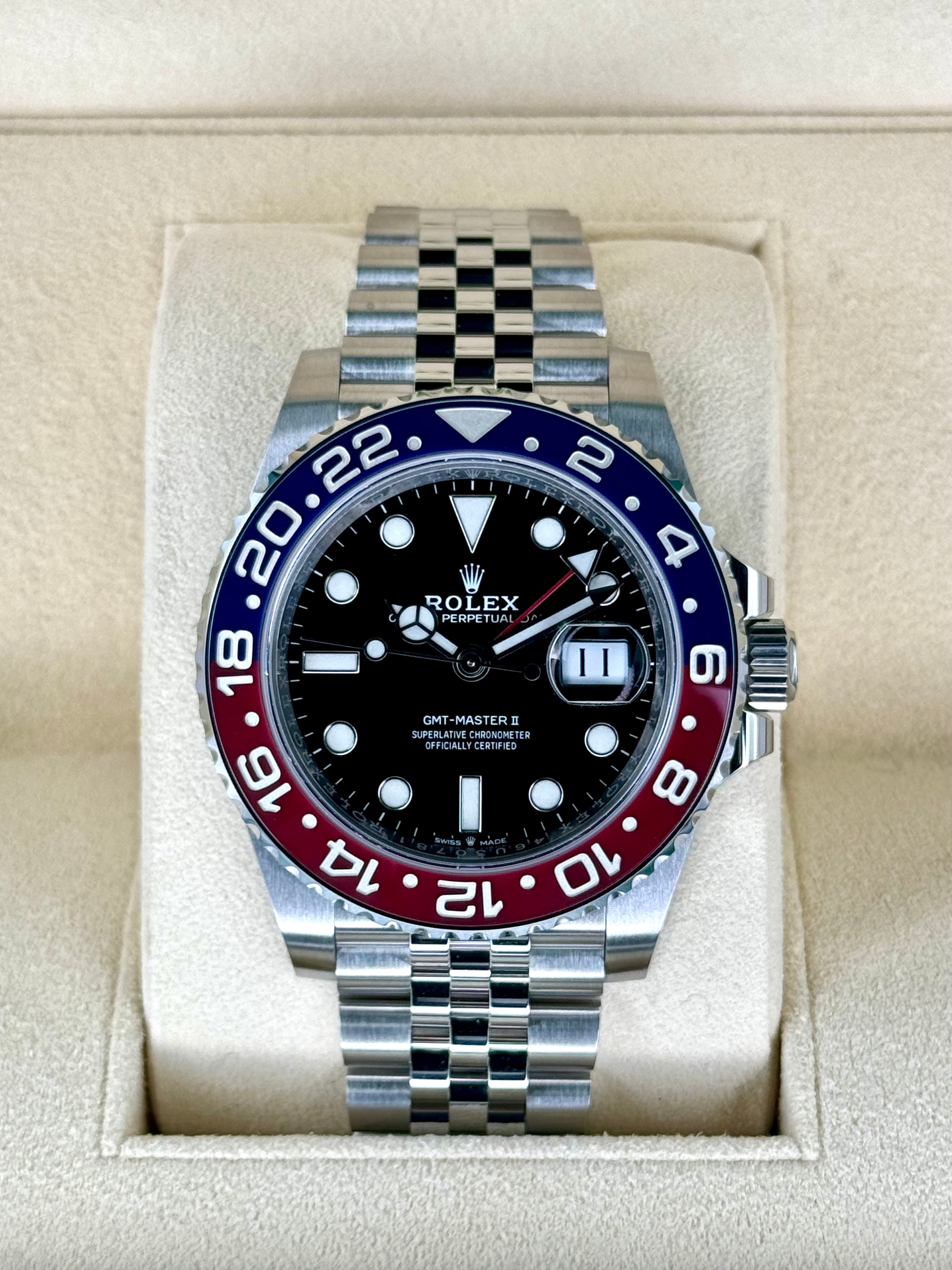 NEW 2019 GMT Master II Pepsi 40mm 126710BLRO Jubilee Black Dial