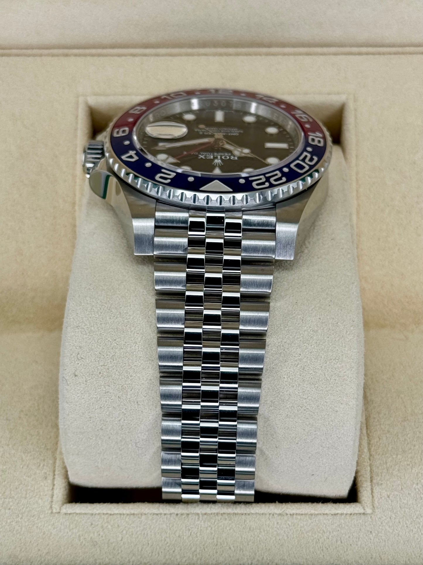 NEW 2019 GMT-Master II “Pepsi” 40mm 126710BLRO Jubilee Black Dial - MyWatchLLC