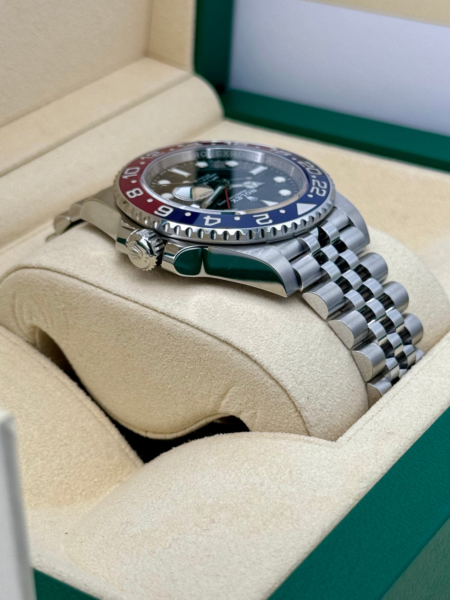 NEW 2019 GMT-Master II “Pepsi” 40mm 126710BLRO Jubilee Black Dial - MyWatchLLC