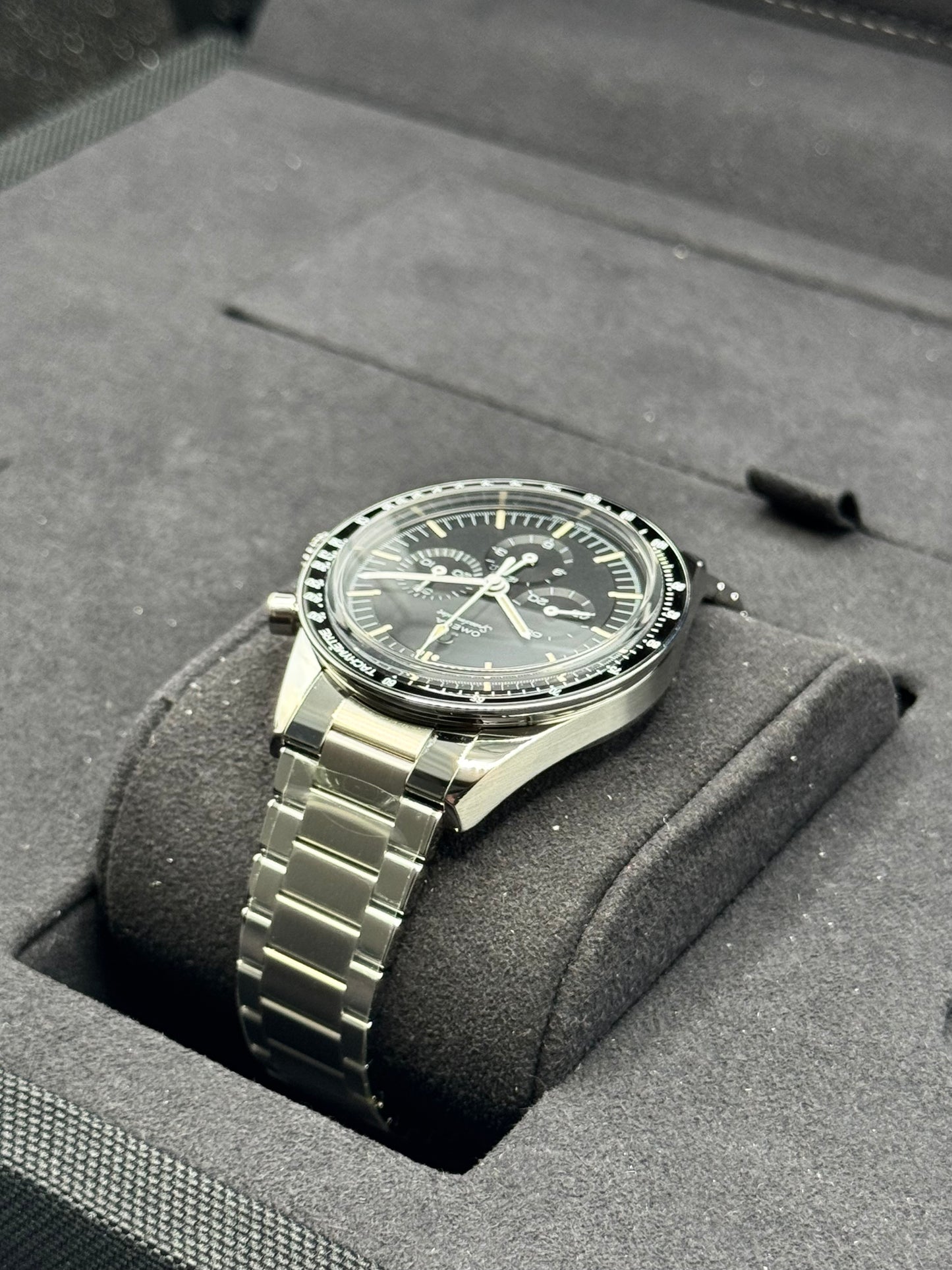 2021 Omega Speedmaster "Ed White" 39.7mm 311.30.40.30.01.001 Black Dial - MyWatchLLC