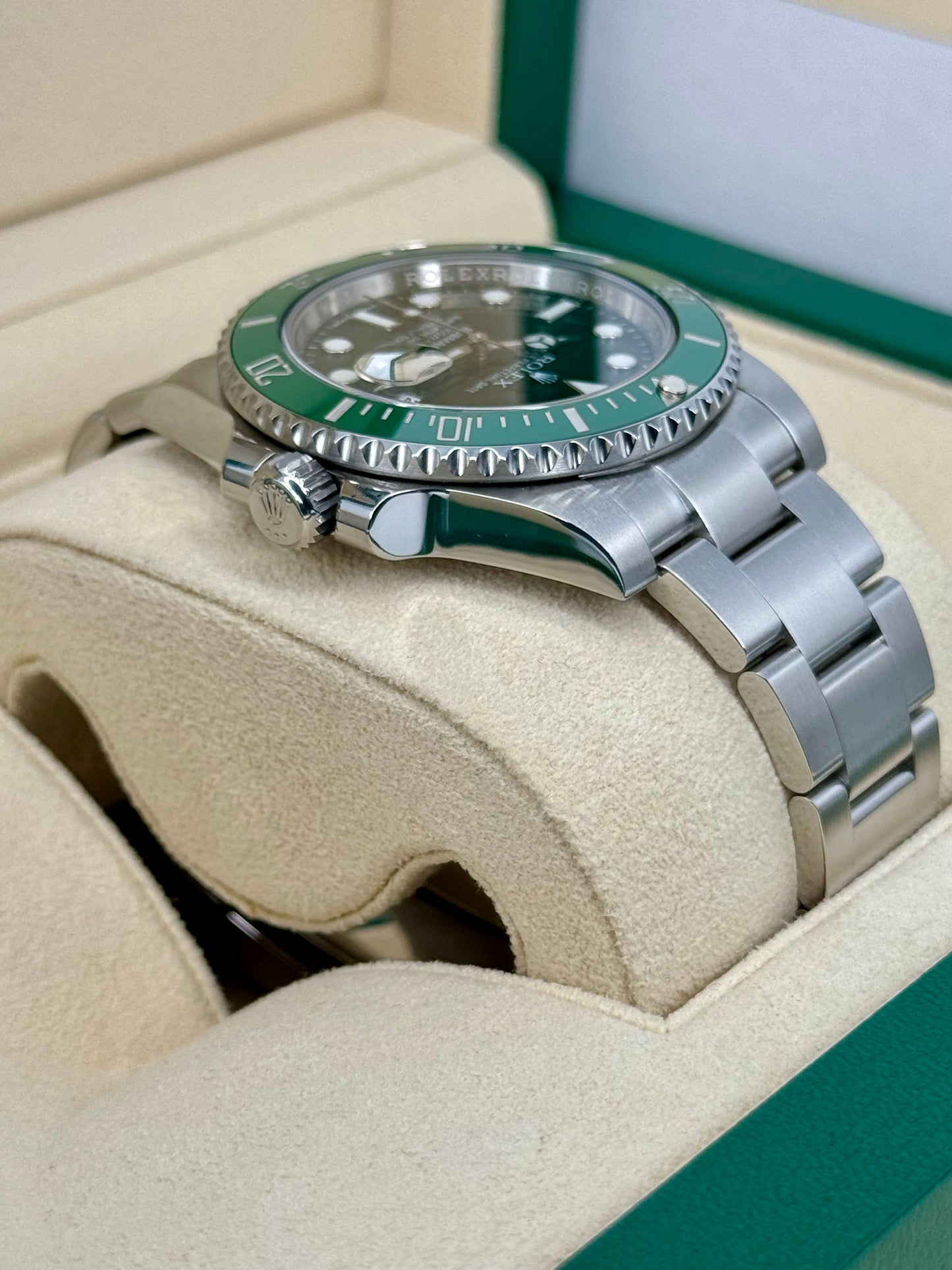 2015 Rolex Submariner Date "Hulk" 40mm 116610LV Green Dial - MyWatchLLC