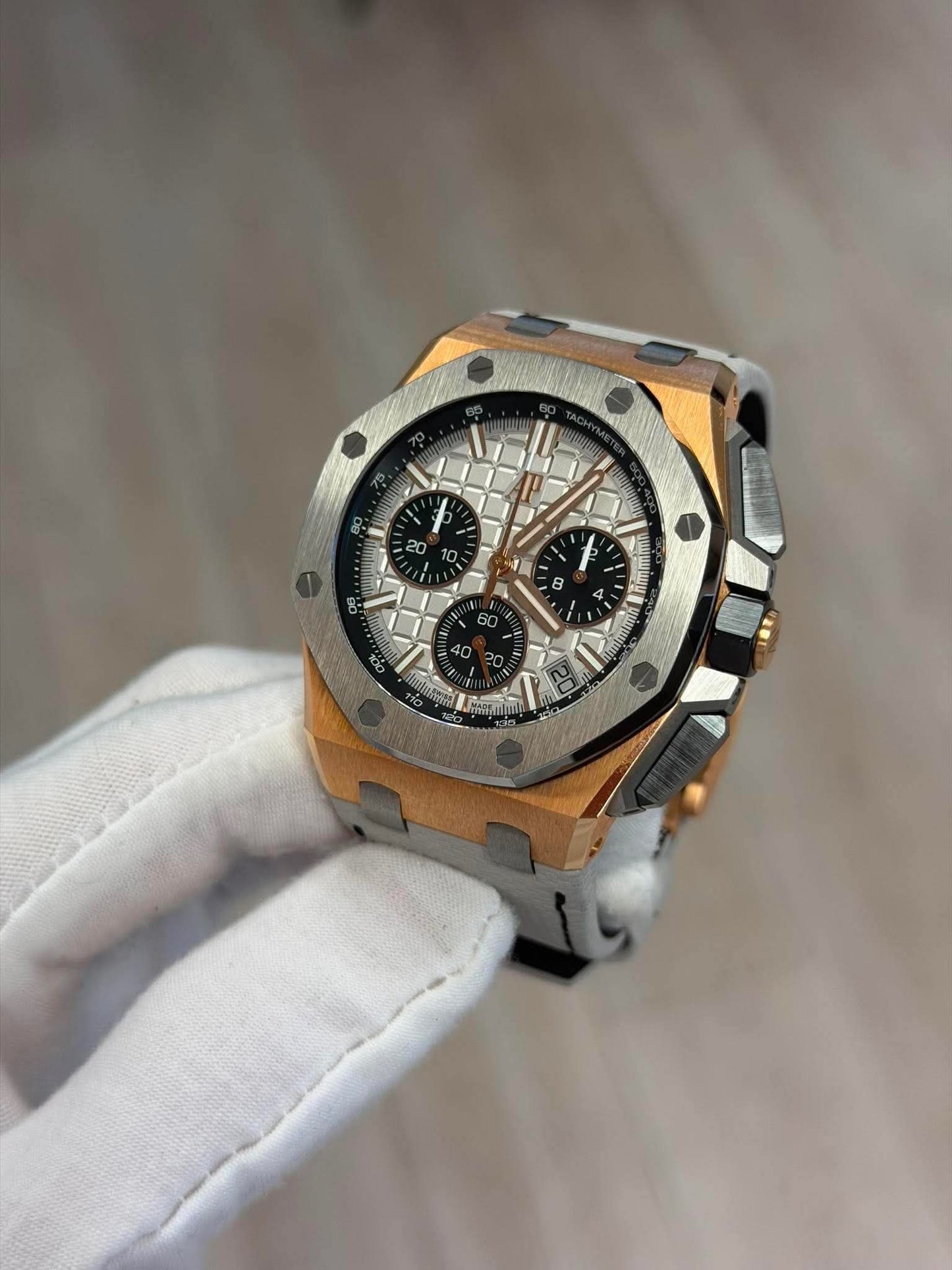 2024 Audemars Piguet Royal Oak Offshore 43mm 26420OI Rose Gold Grey Dial