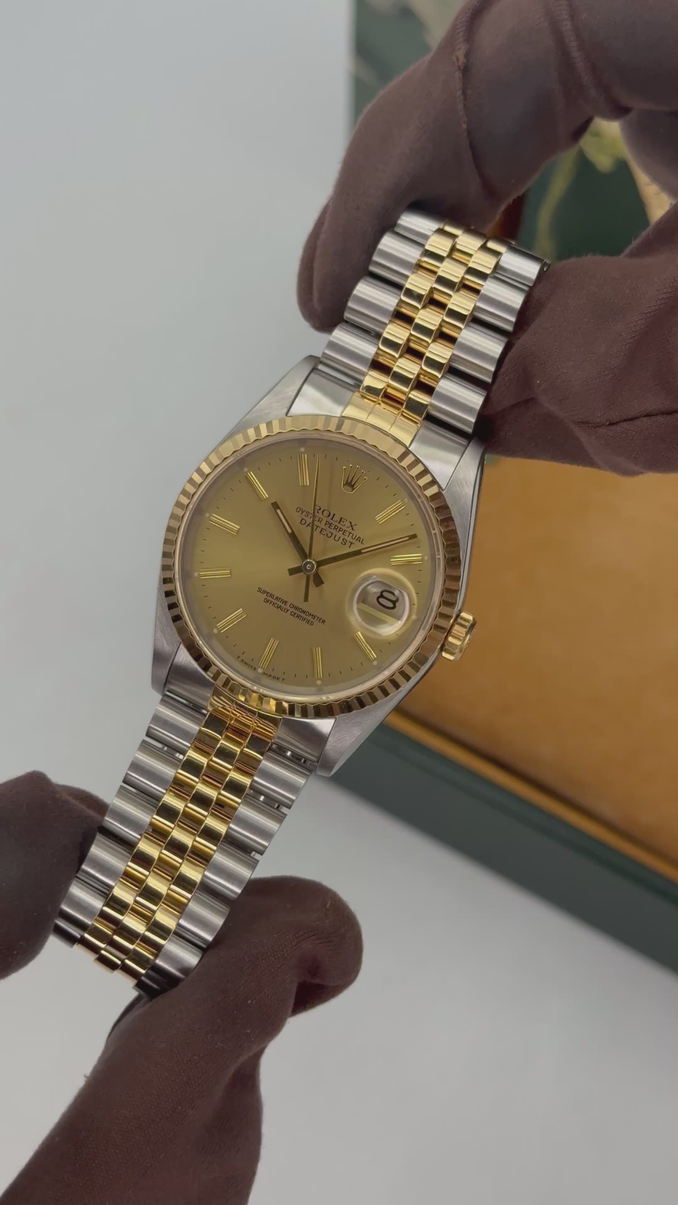 1991 Rolex Datejust 36mm 16233 Two-Tone Jubilee Champagne Dial