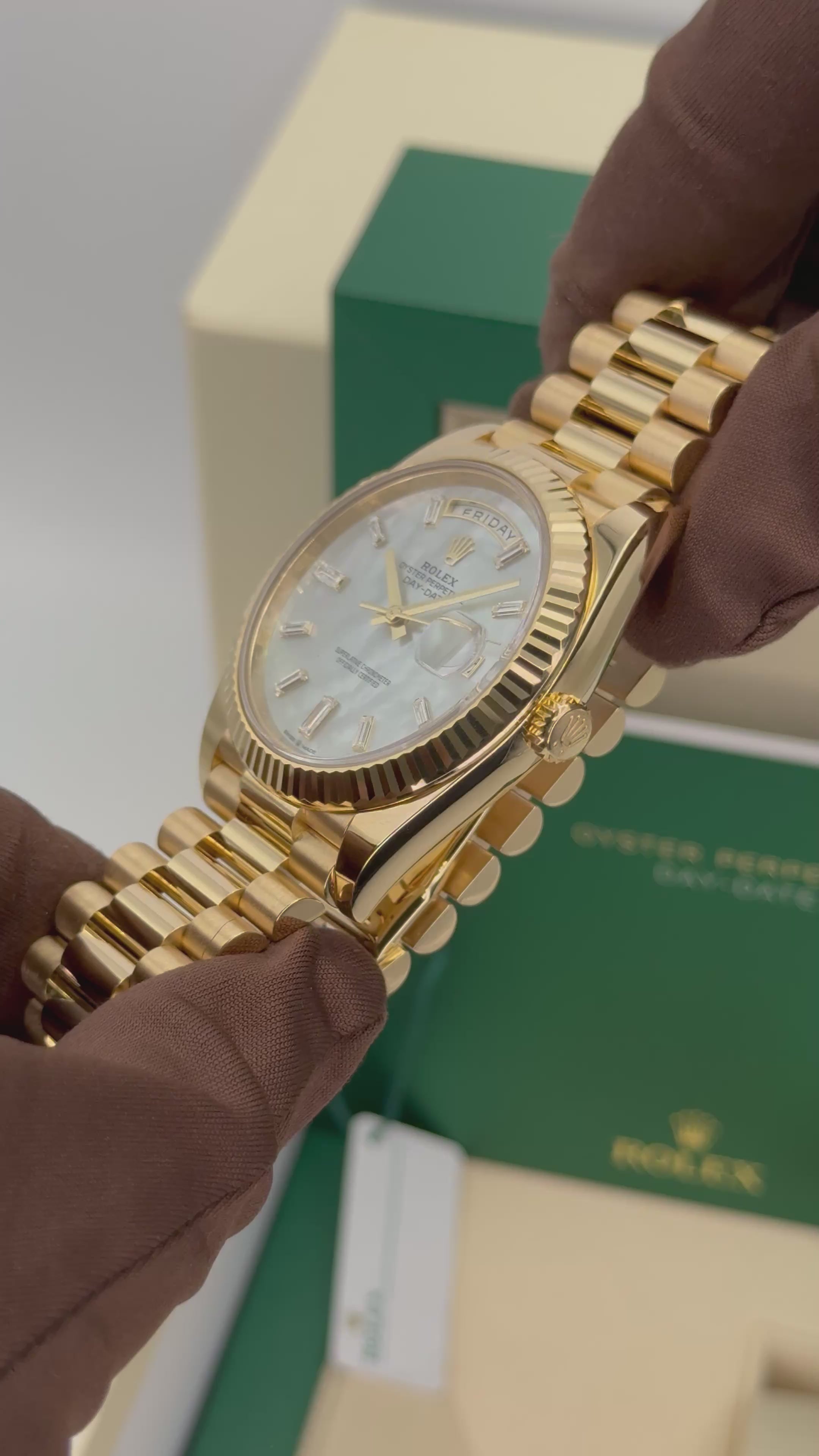 NEW 2025 Rolex Day-Date 40mm 228238 Mother Of Pearl Diamond Dial