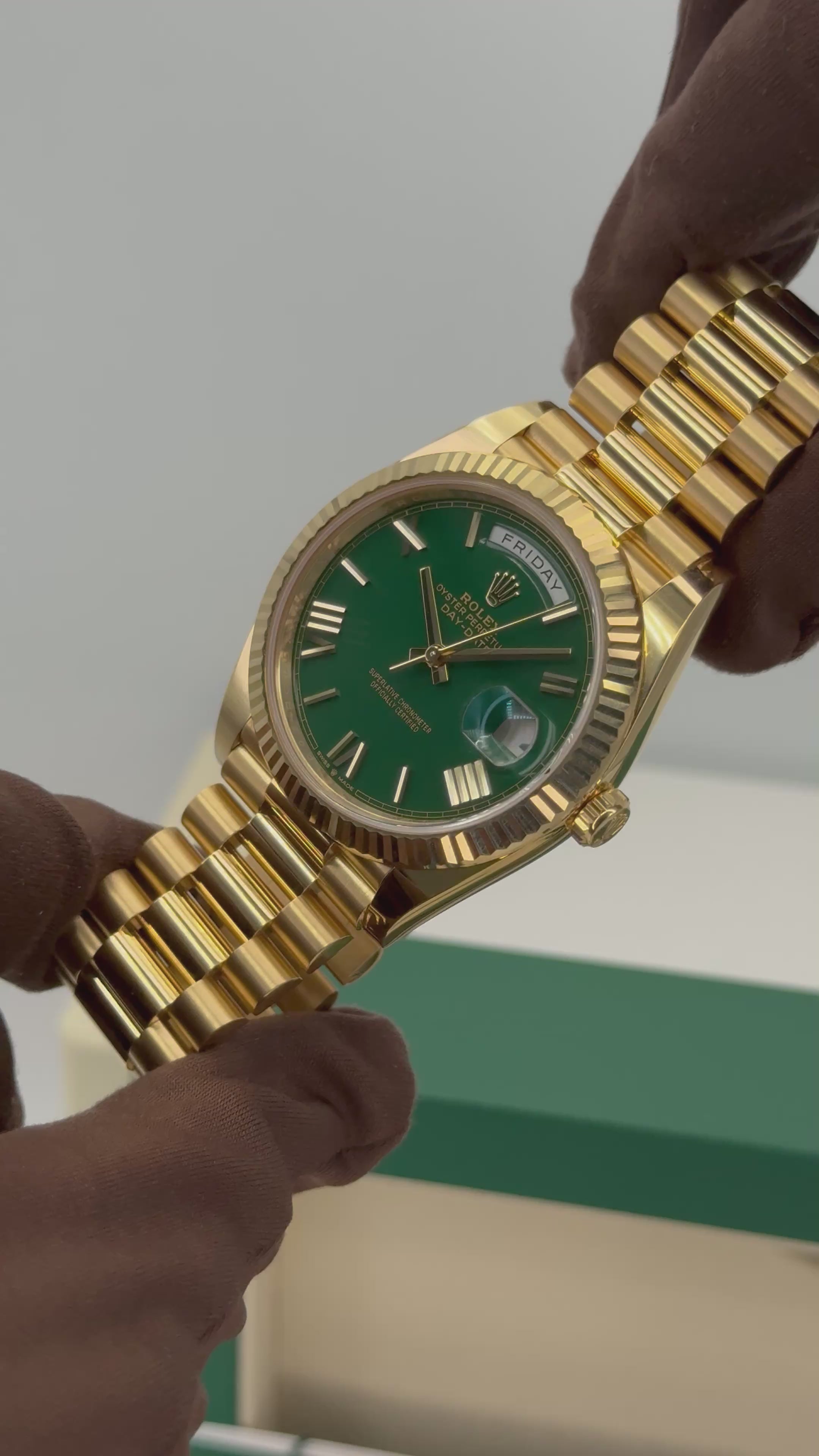 NEW 2025 Rolex Day-Date 40mm 228238 Presidential Green Dial