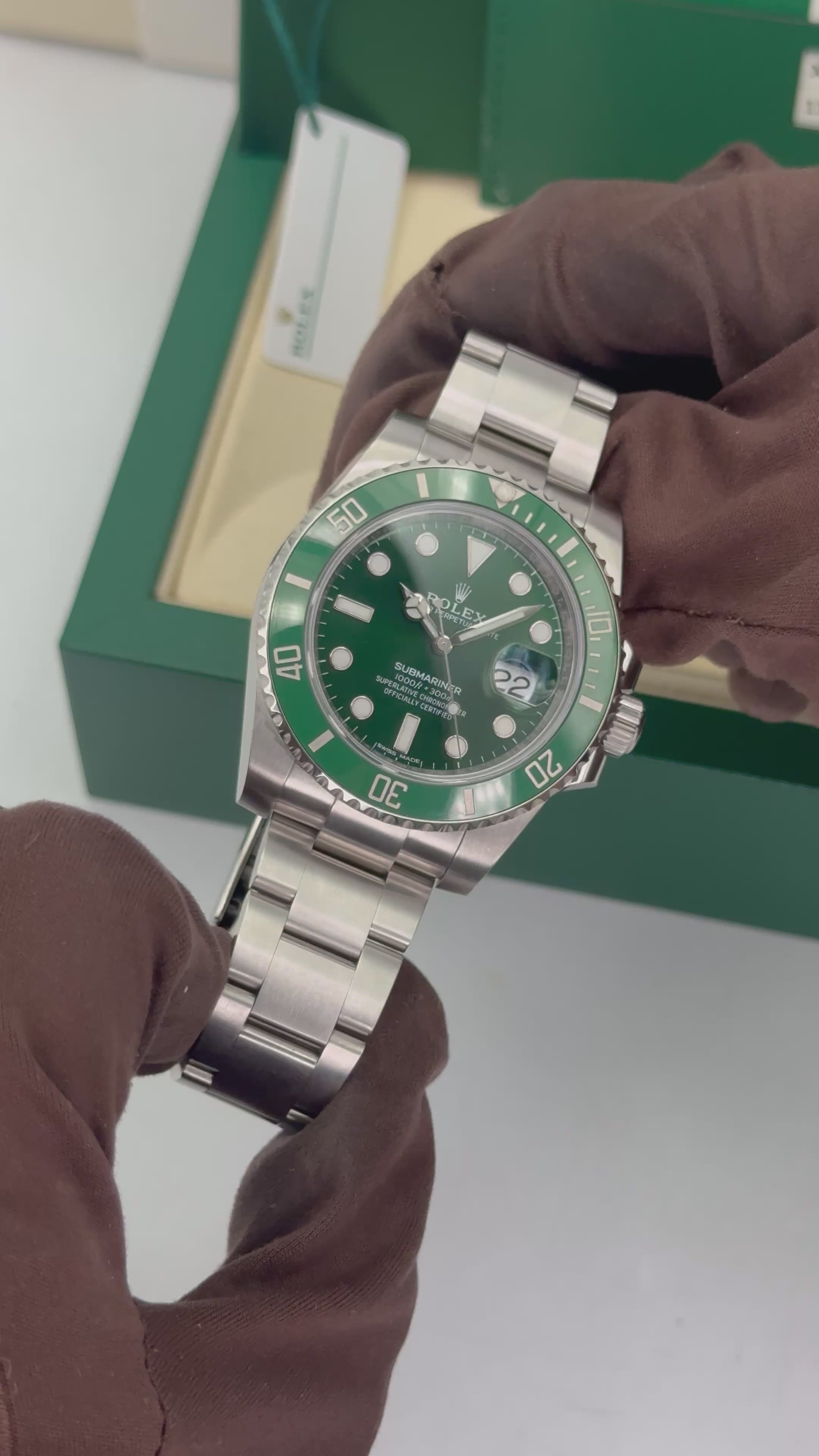 Rolex Hulk Submariner 116610LV Steel Green Dial 40mm 2017