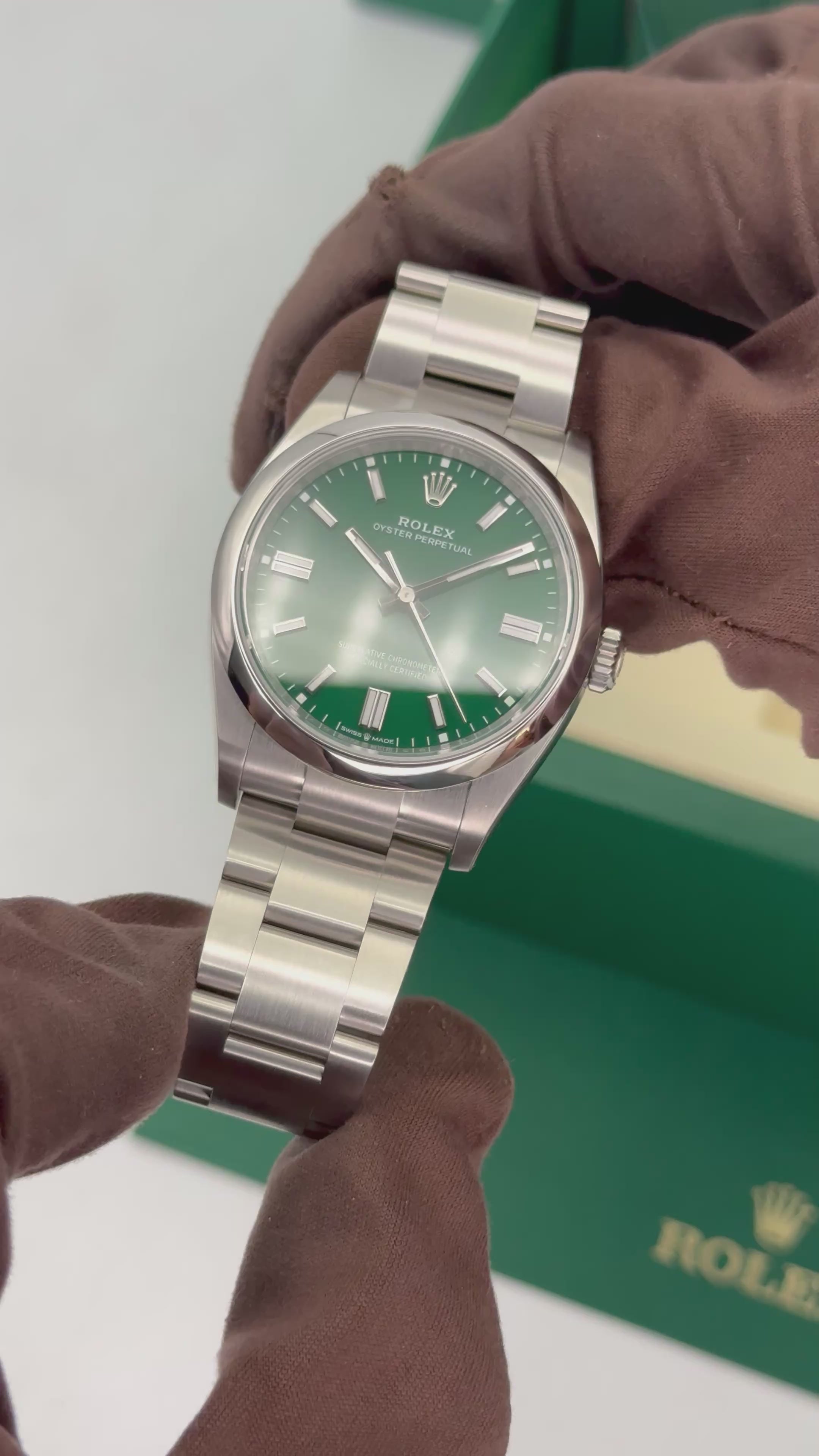NEW 2026 Rolex Oyster Perpetual 36mm 126000 Green Dial