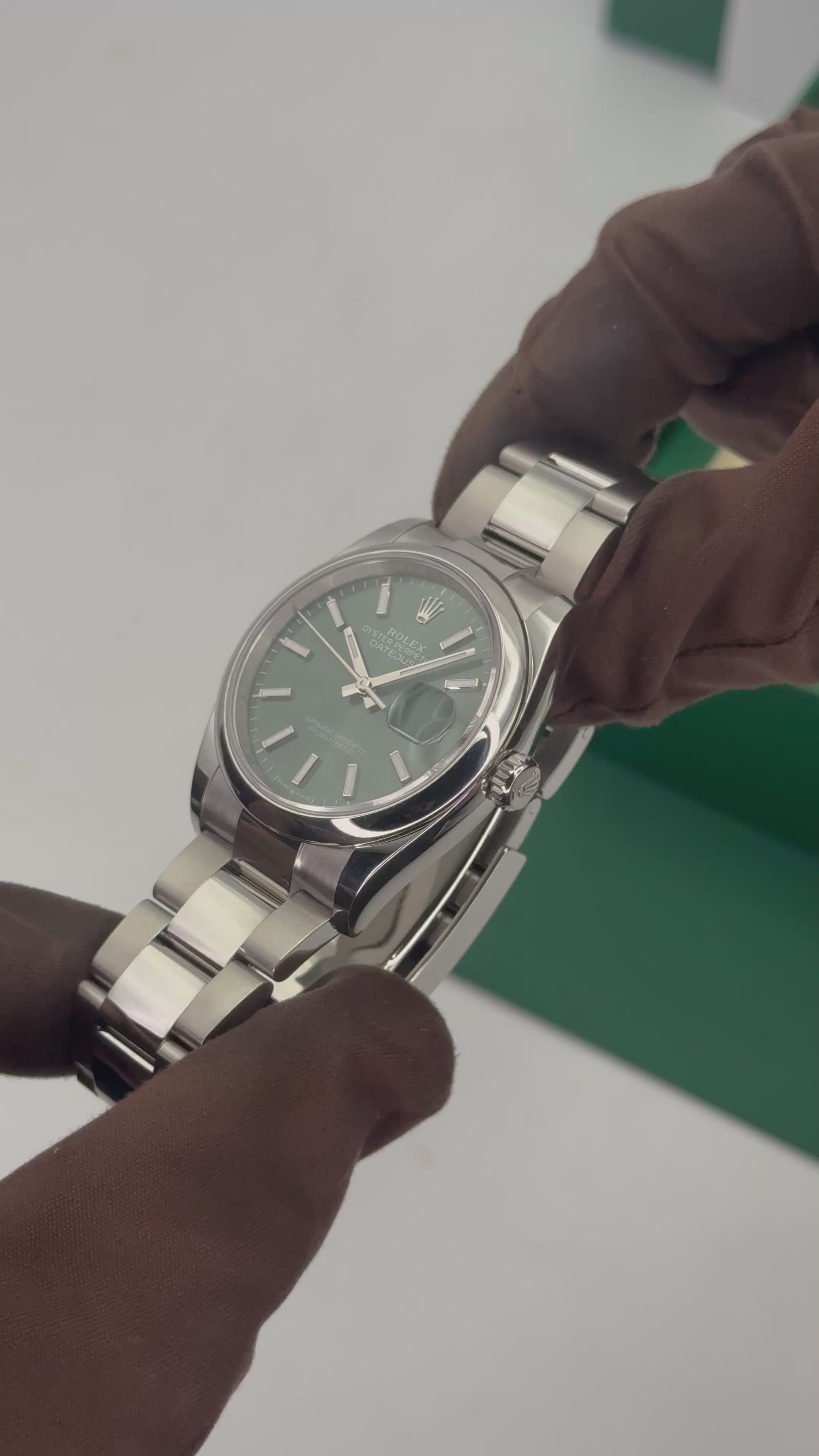 NEW 2025 Rolex Datejust 36mm 126200 Oyster Mint Green Dial