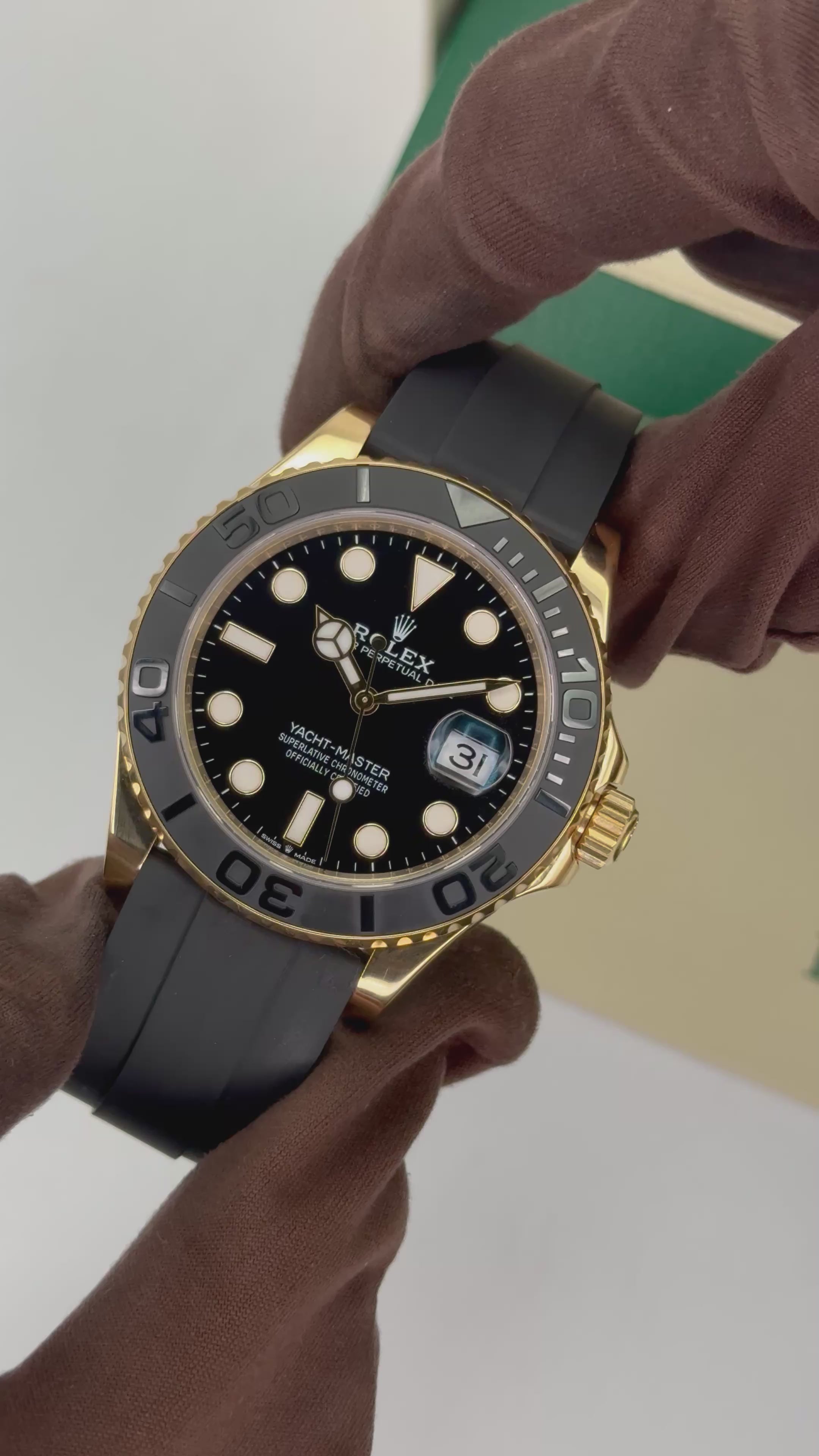 2024 Rolex Yacht-Master 42mm 226658 Gold Oysterflex Black Dial