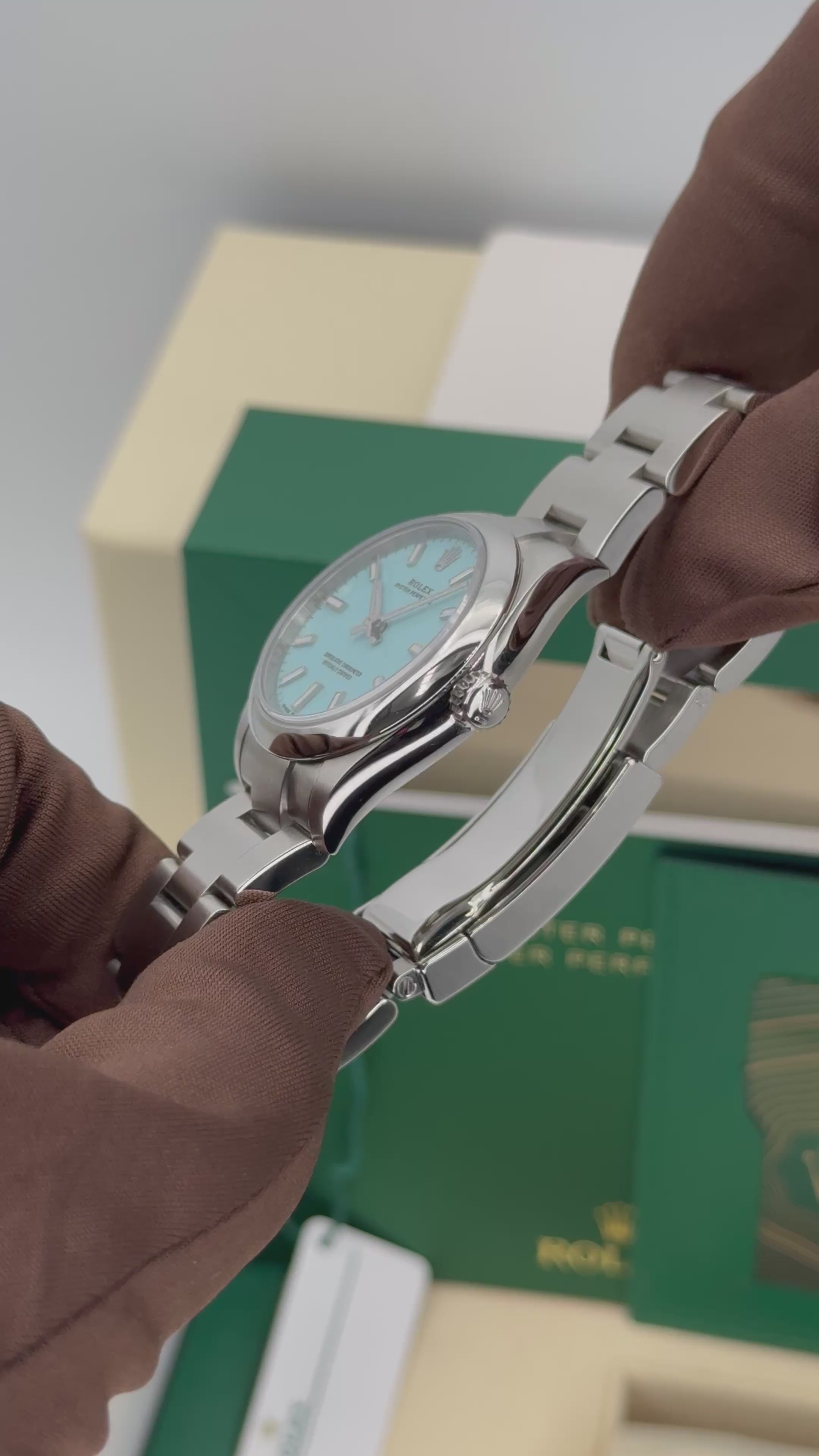 2021 Rolex Oyster Perpetual 31mm 277200 Turquoise Tiffany Blue Dial