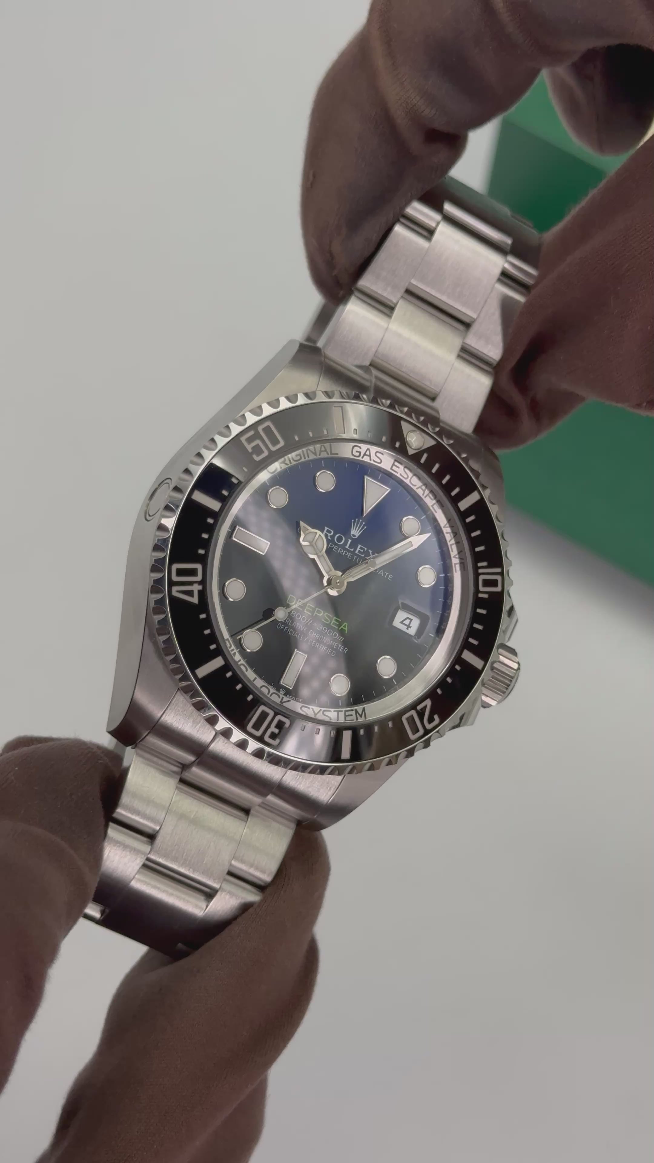 洋楽 Deep C... NEW 2025 Rolex Deepsea 