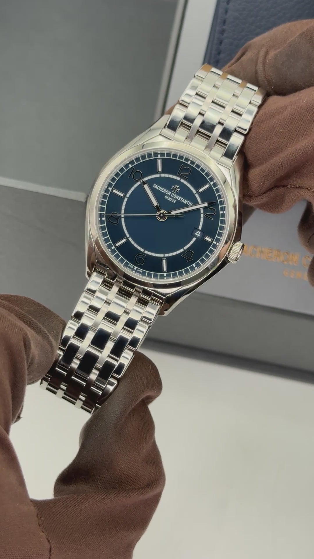 2026 Vacheron Constantin Fiftysix 40mm 4600E Stainless Steel Blue Dial