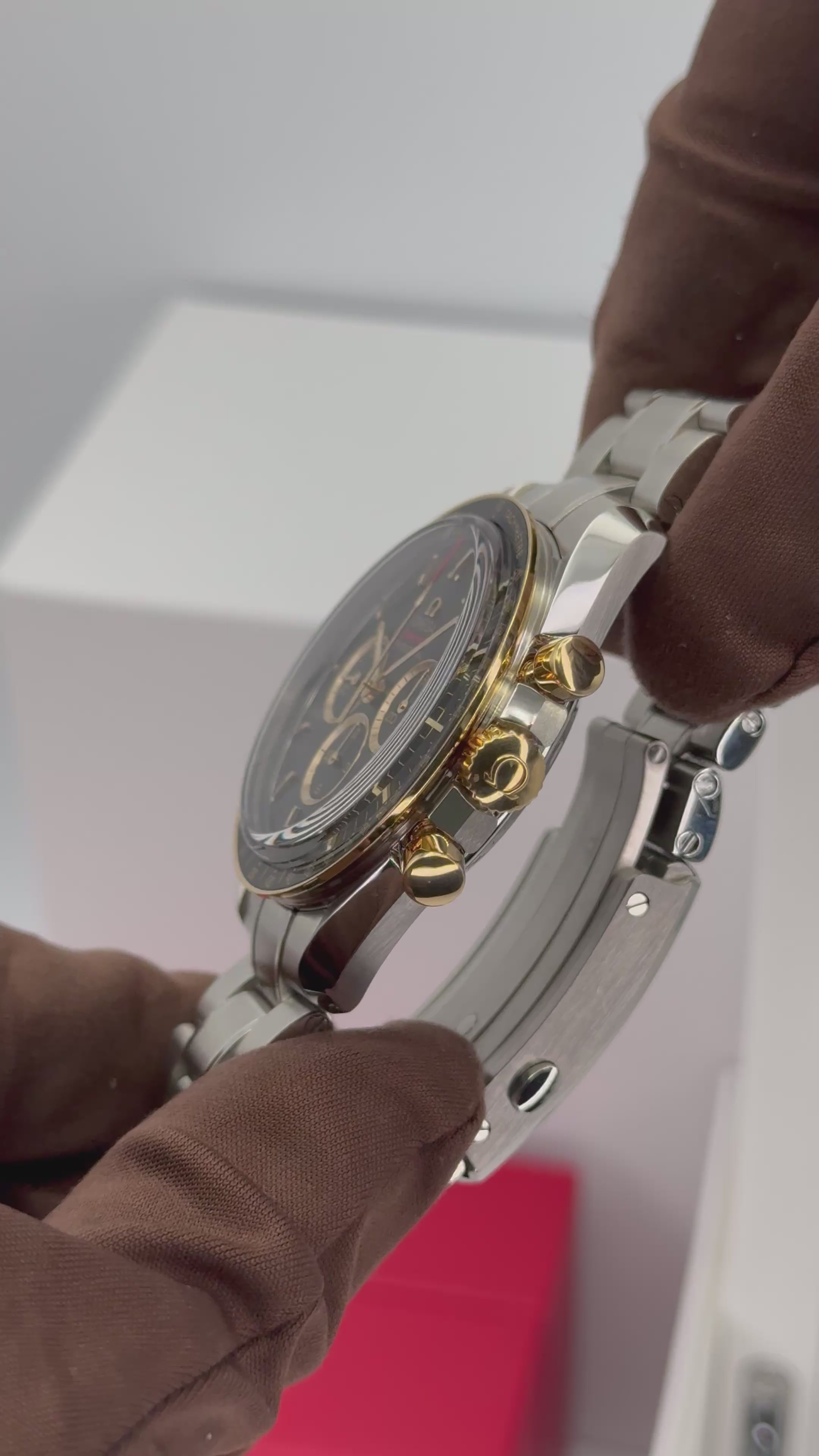 2022 Omega Speedmaster Tokyo 2020 Limited Edition 522.20.42.30.01.001