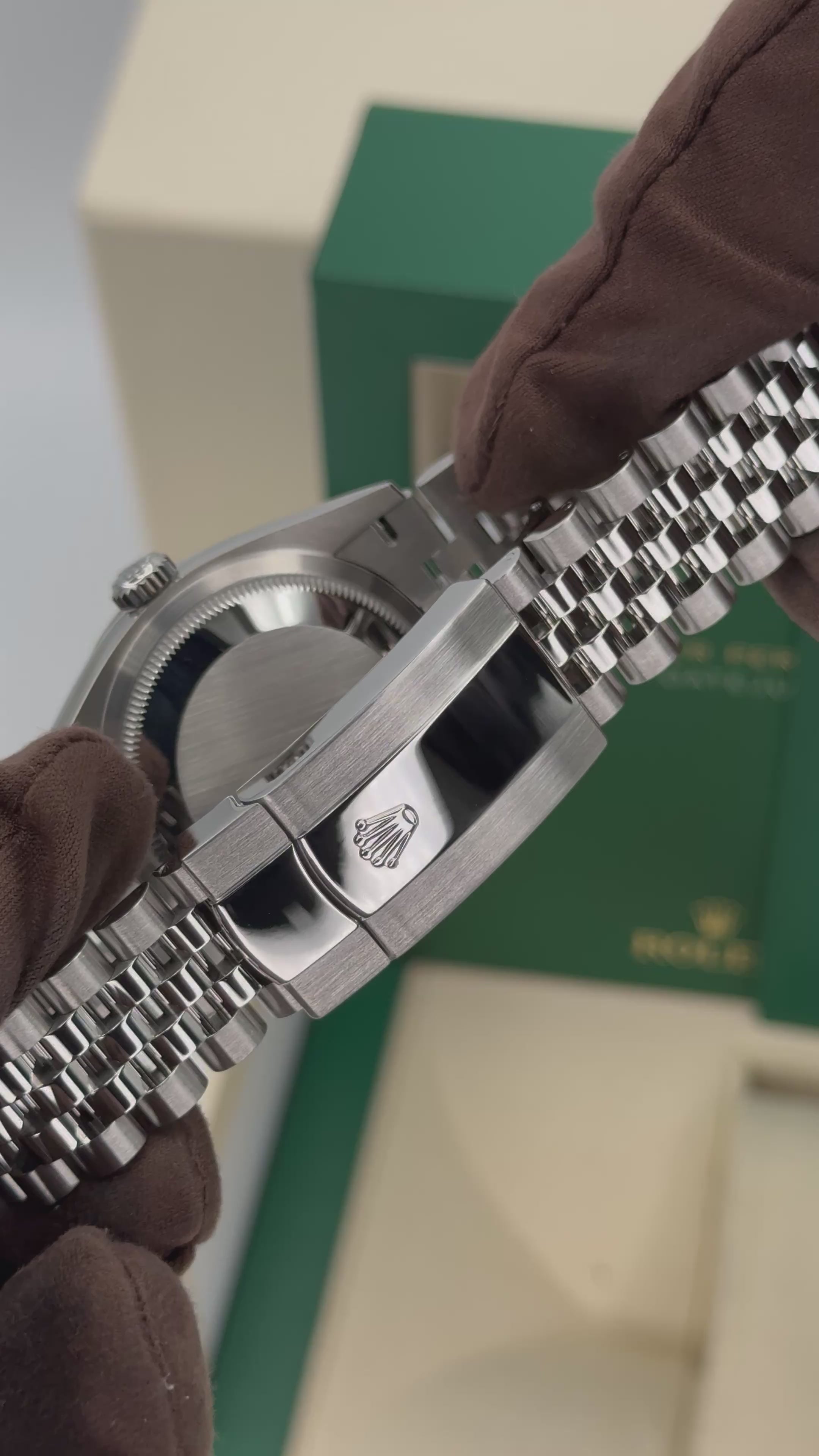 2023 Rolex Datejust 36mm 126234 Stainless Steel Jubilee Purple Dial