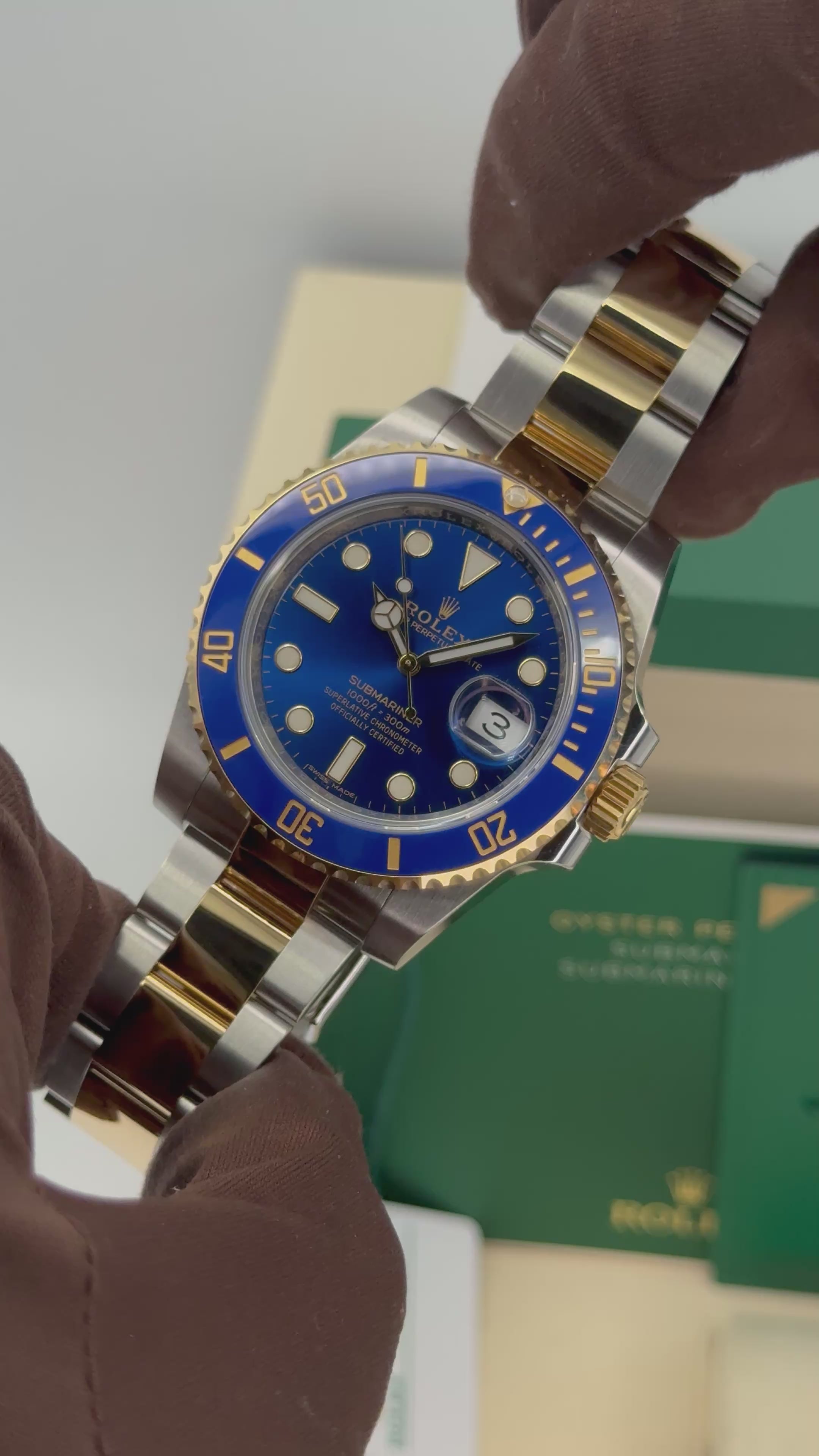 40mm Submariner On Wrist Rolex 116618 Wrist MINT Rolex Submariner