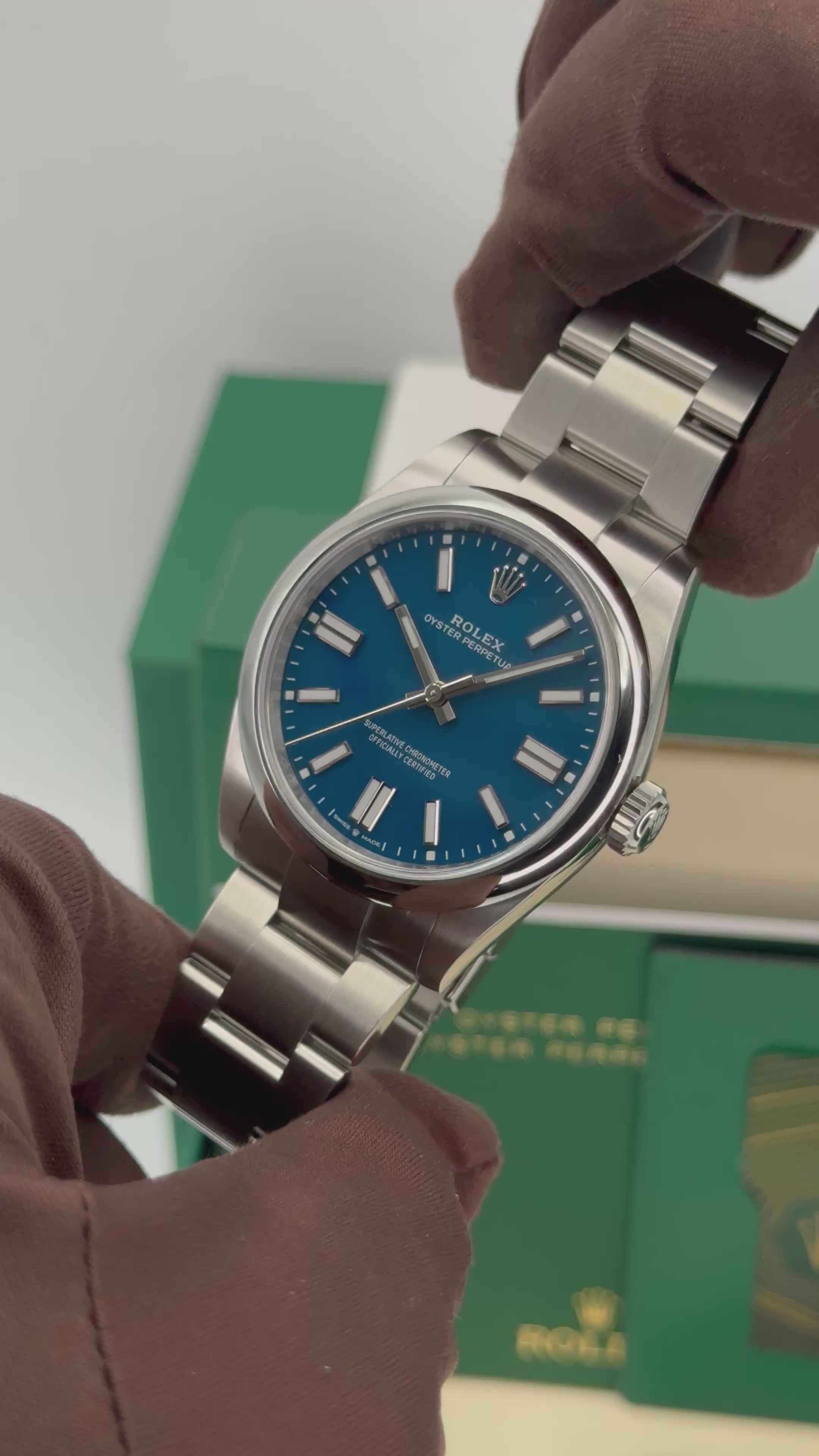 NEW 2025 Rolex Oyster Perpetual 41mm 134300 Med Blue Dial