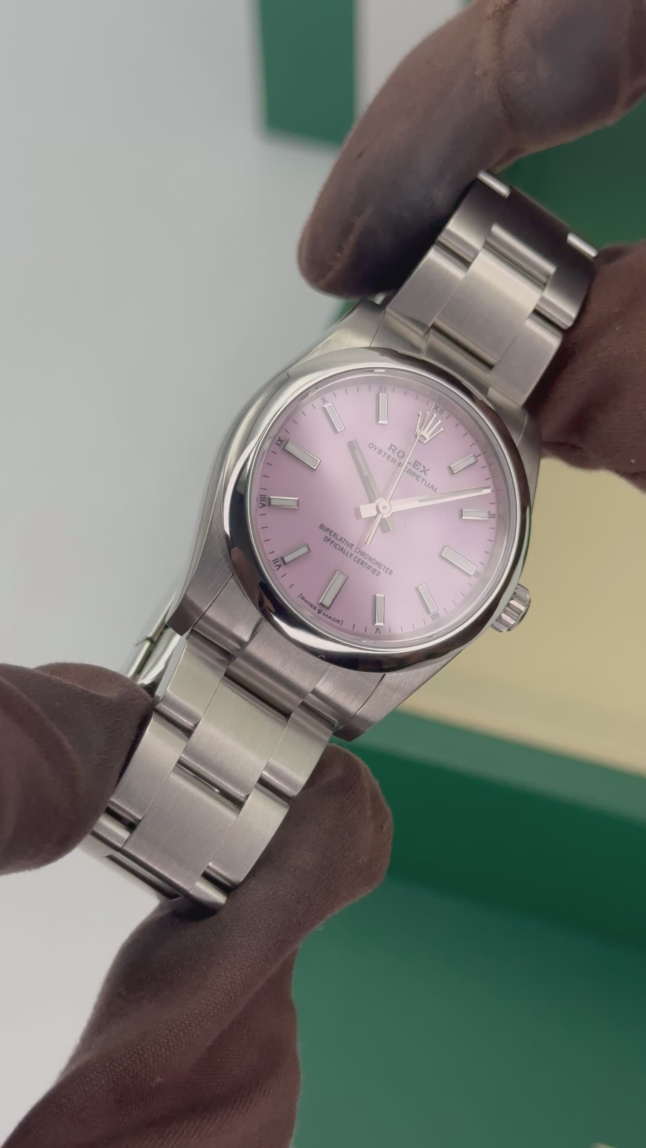 NEW 2025 Rolex Oyster Perpetual 34mm 124200 Stainless Steel Candy Pink