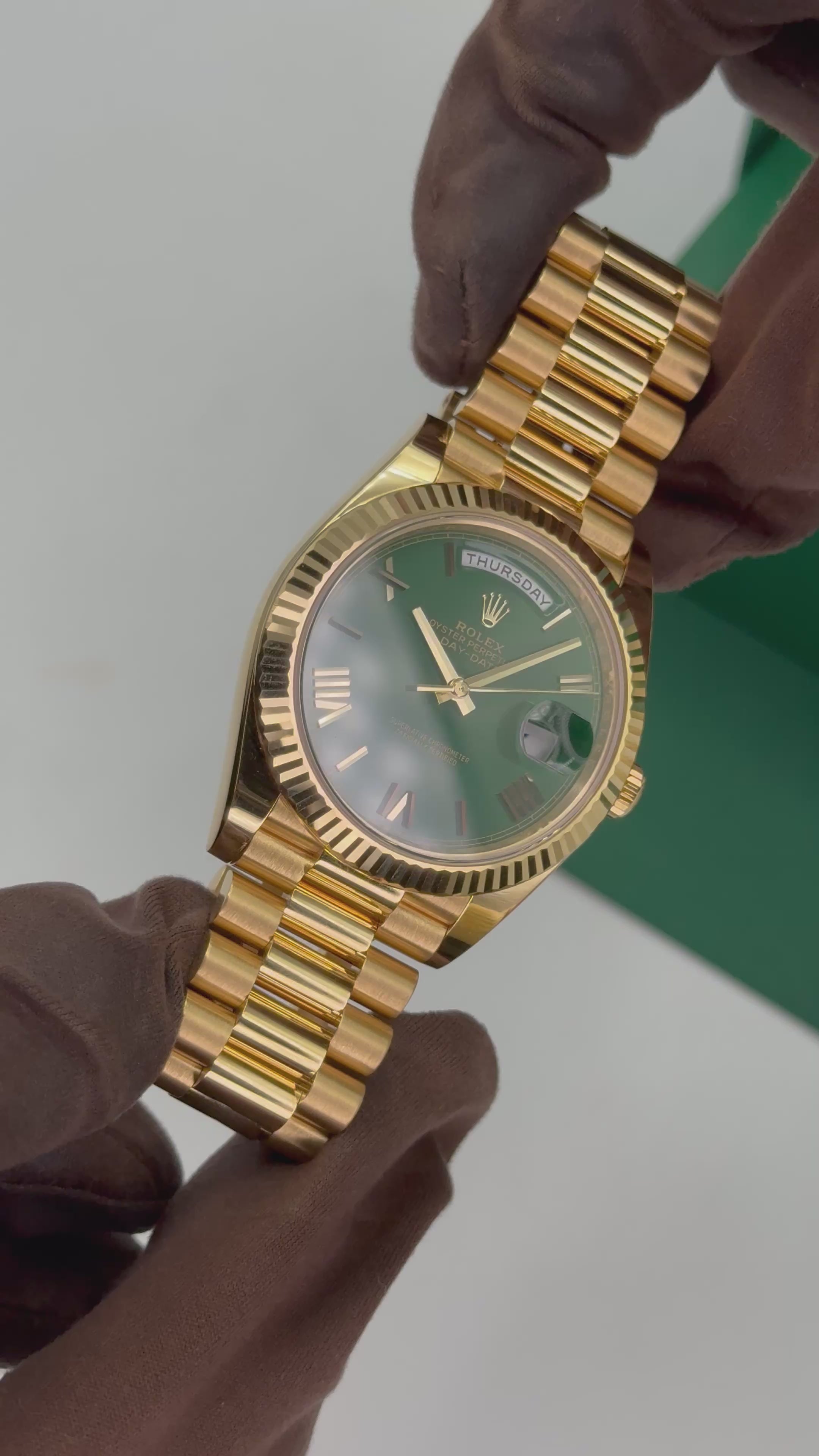 2025 Rolex Day-Date 40mm 228238 Presidential Yellow Gold Green Dial