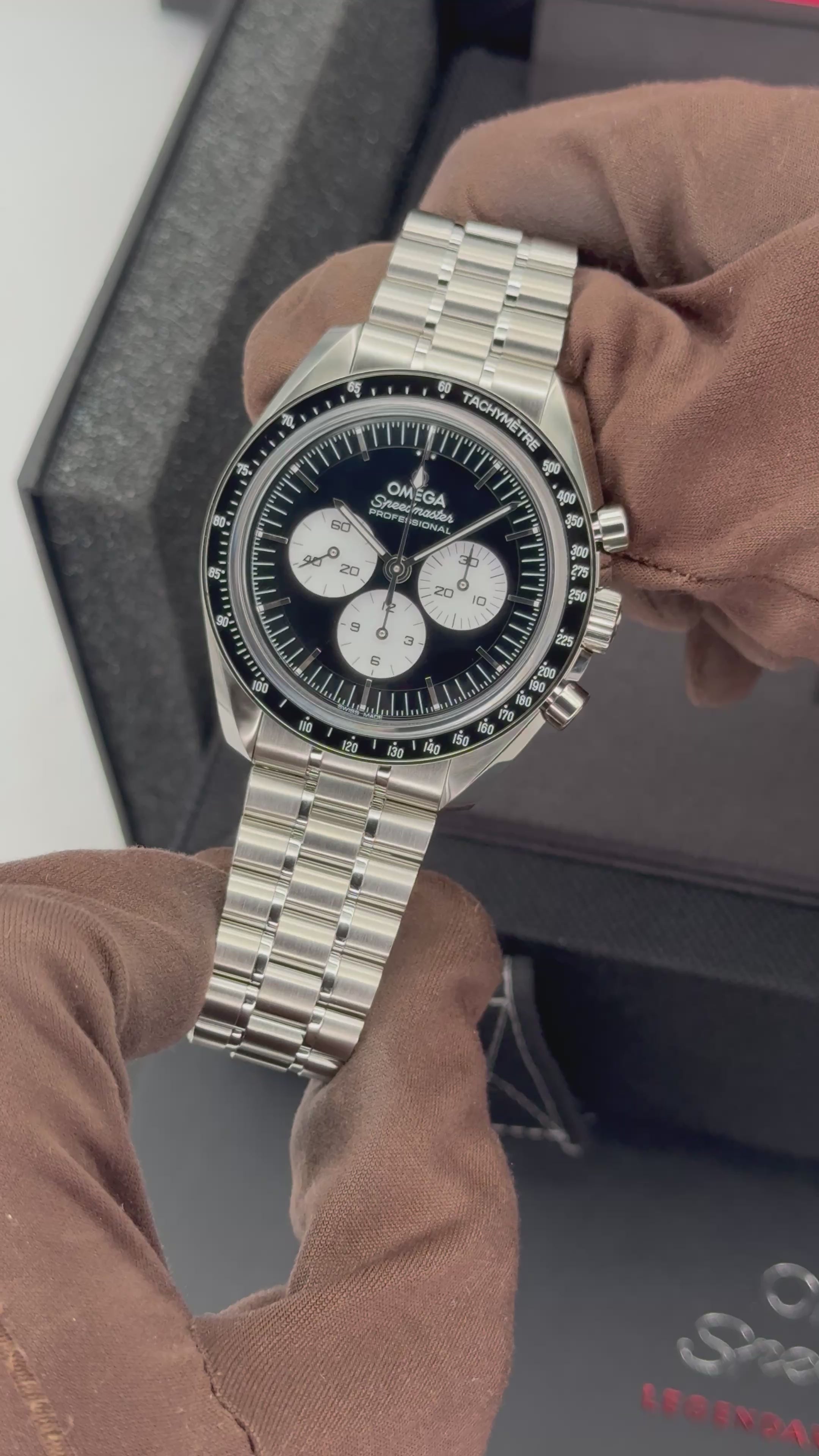 NEW 2026 Omega Speedmaster Moonwatch 42mm 310.30.42.50.01.004 Black Di