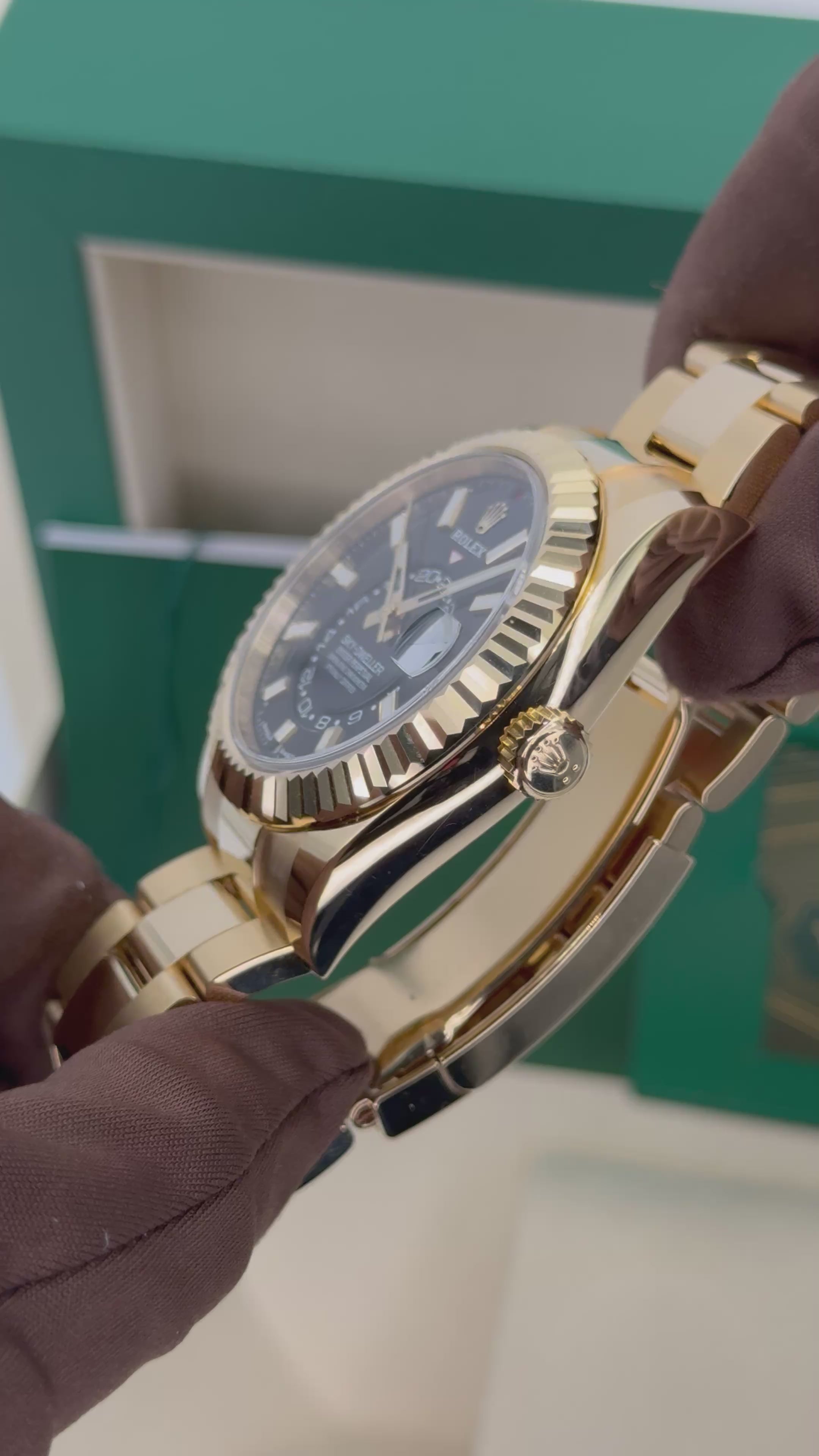NEW 2025 Rolex Sky-Dweller 42mm 336938 Yellow Gold Oyster Black Dial